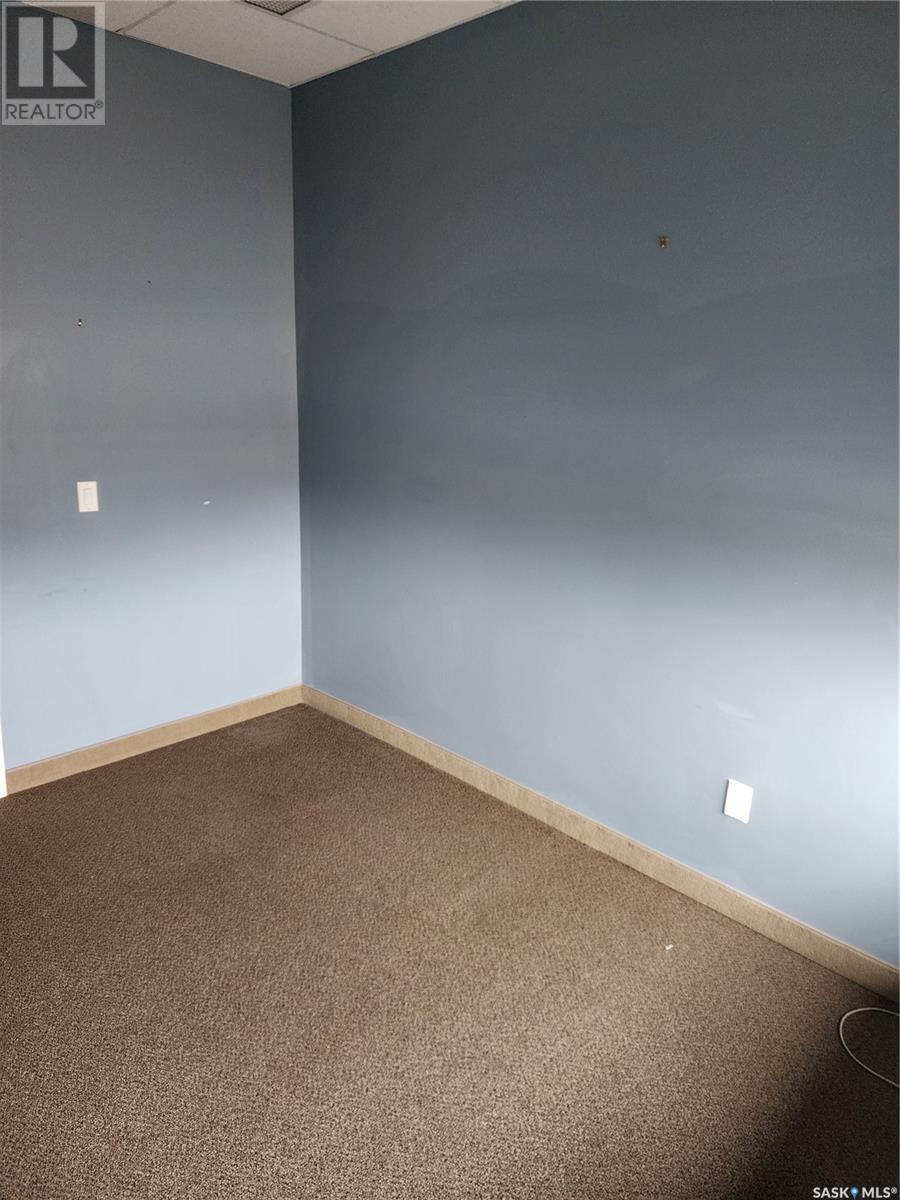 5-6 418 Kensington Avenue Property Photo 10