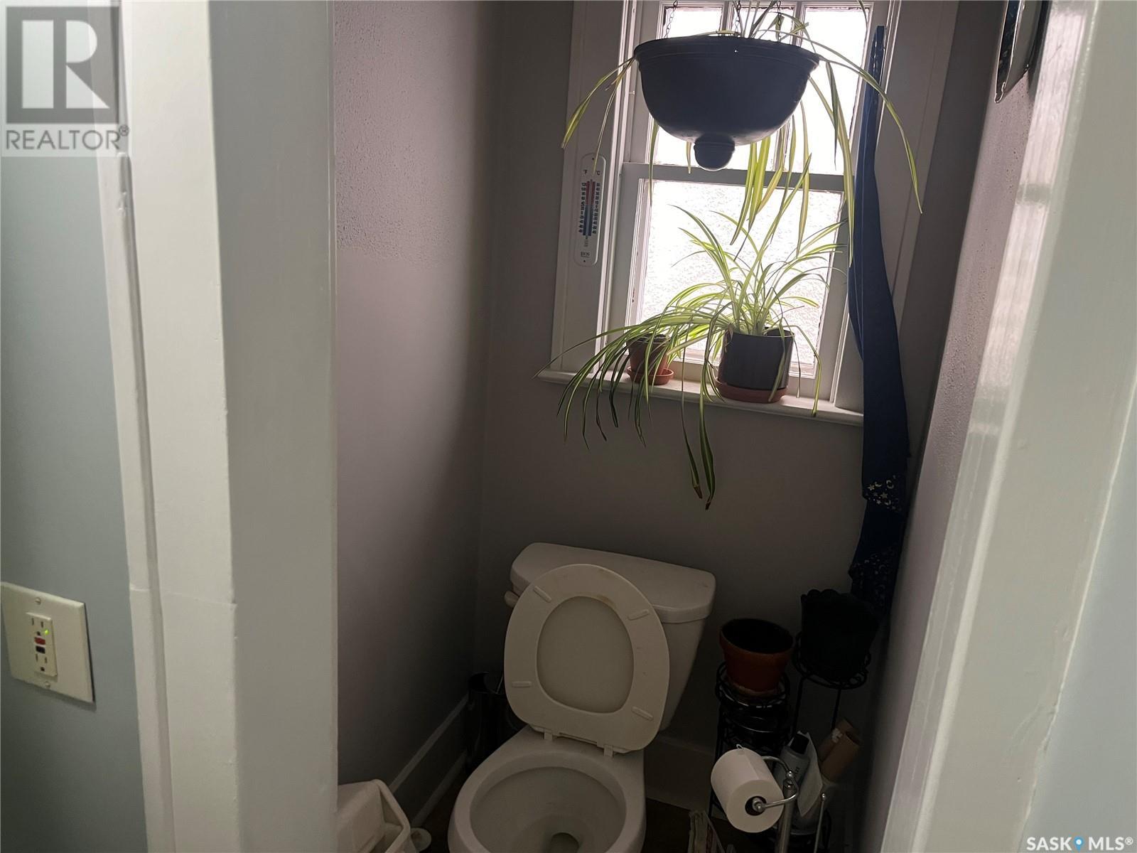 1713 John Street Property Photo 23