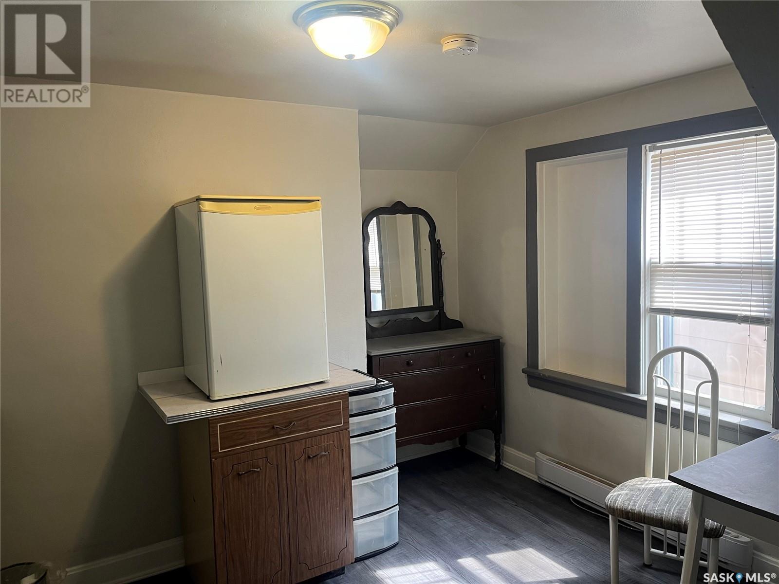 1713 John Street Property Photo 38