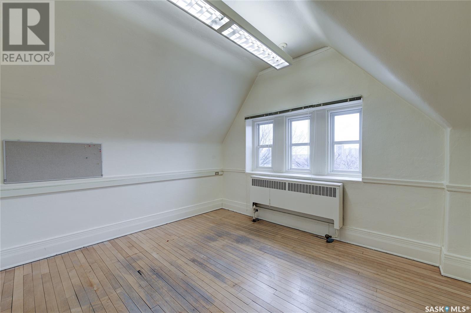 1121 College Drive Property Photo 22