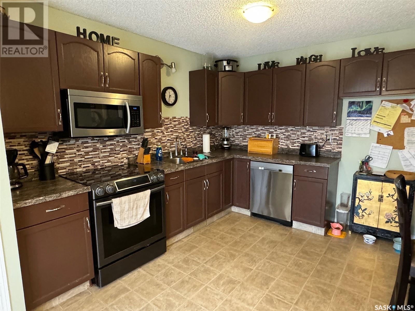 965 Dutkowski Crescent Property Photo 15