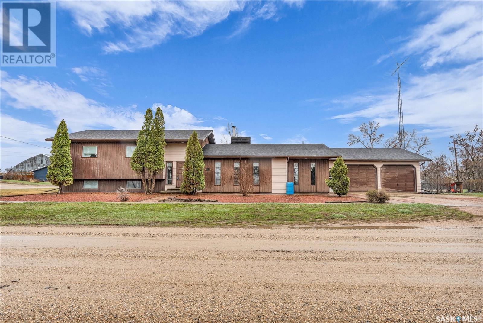 208 Bird Street Property Photo