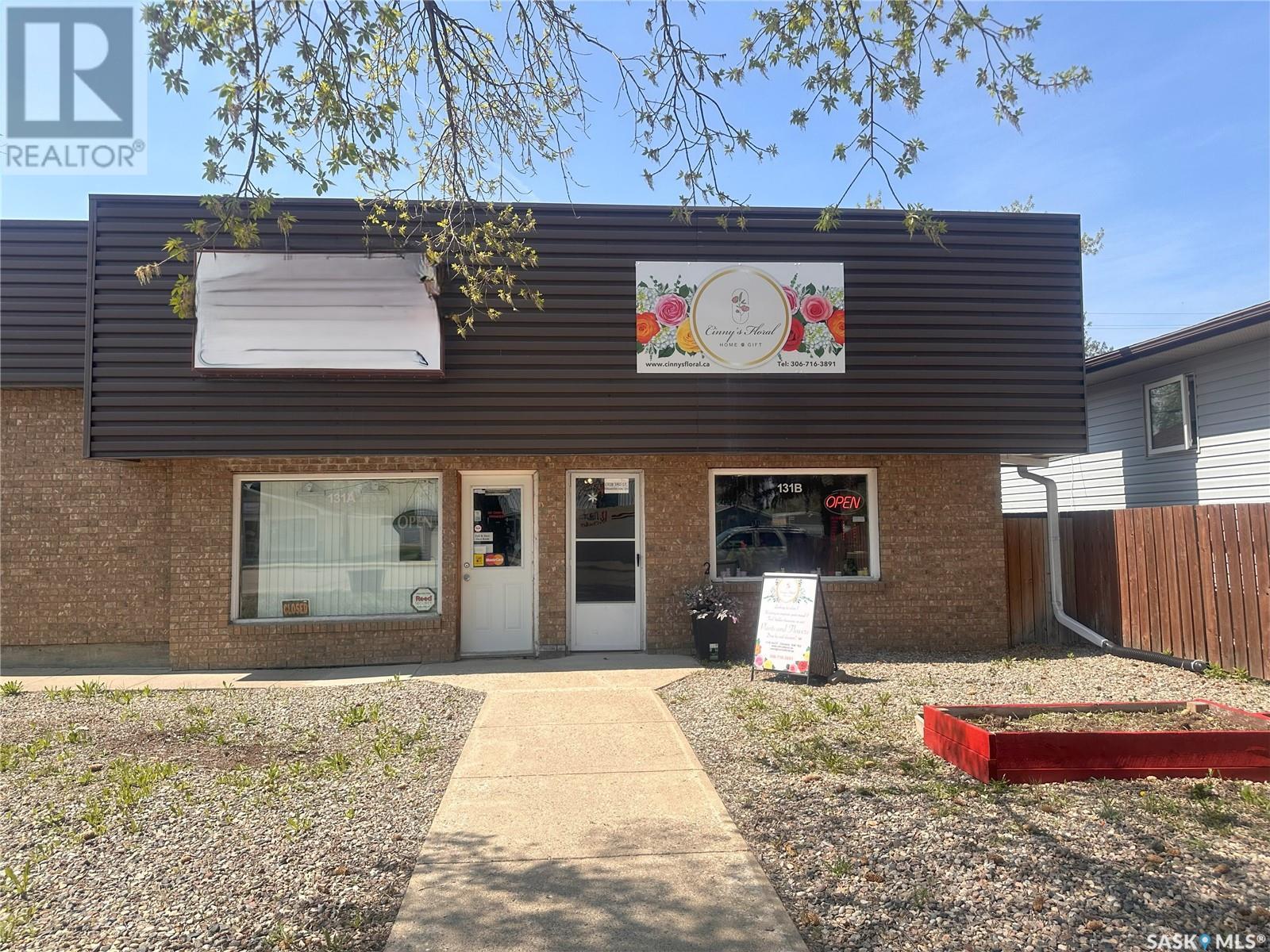 131 3rd Street Property Photo 1