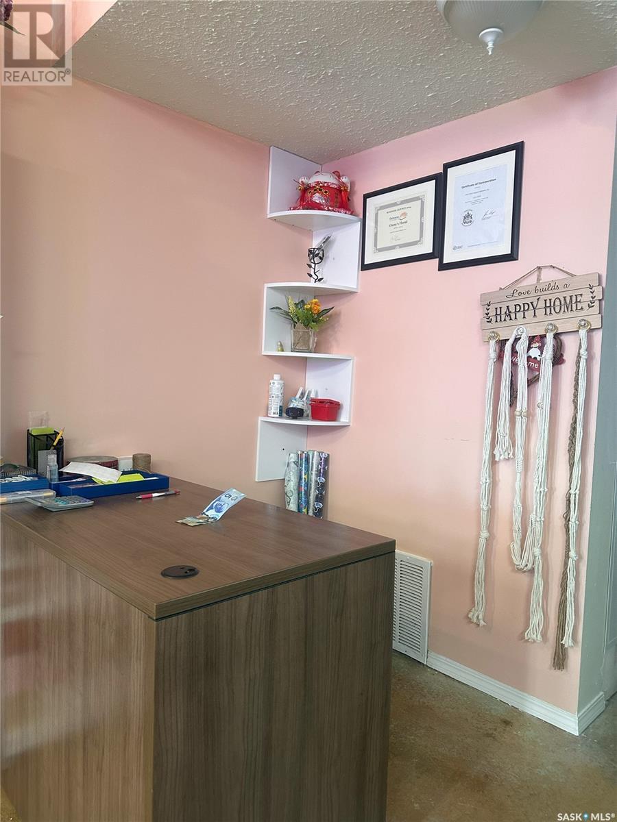 131 3rd Street Property Photo 11