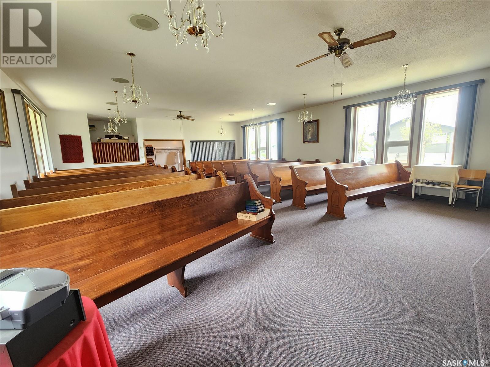 402 Wheaton Avenue Property Photo 6