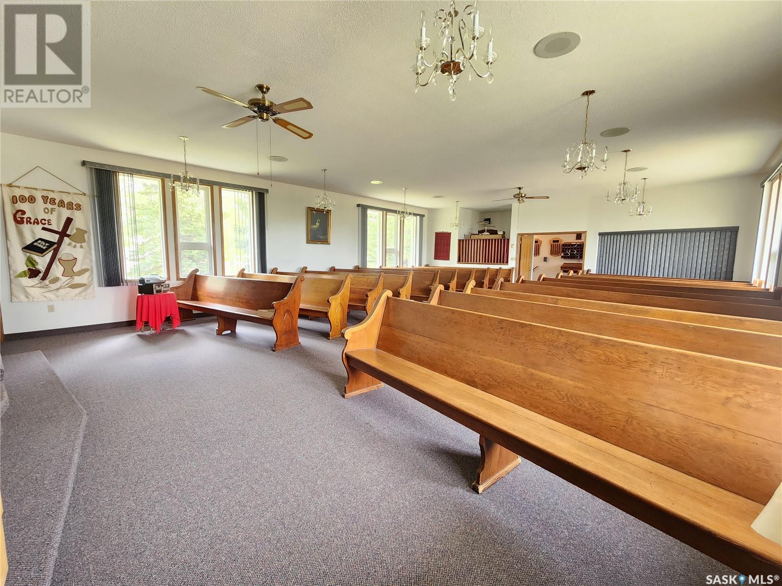 402 Wheaton Avenue Property Photo 8
