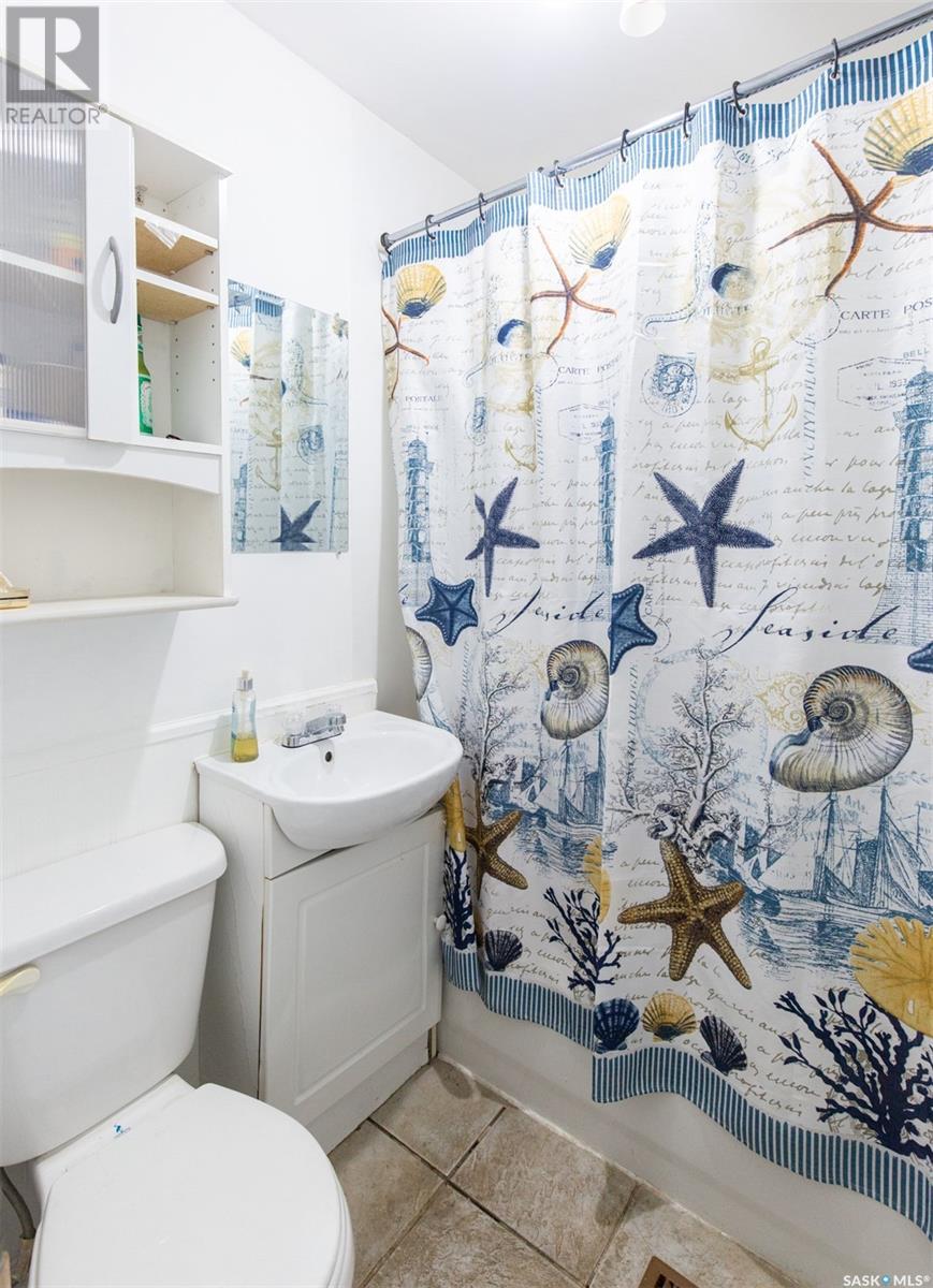 348 High Street W Property Photo 16
