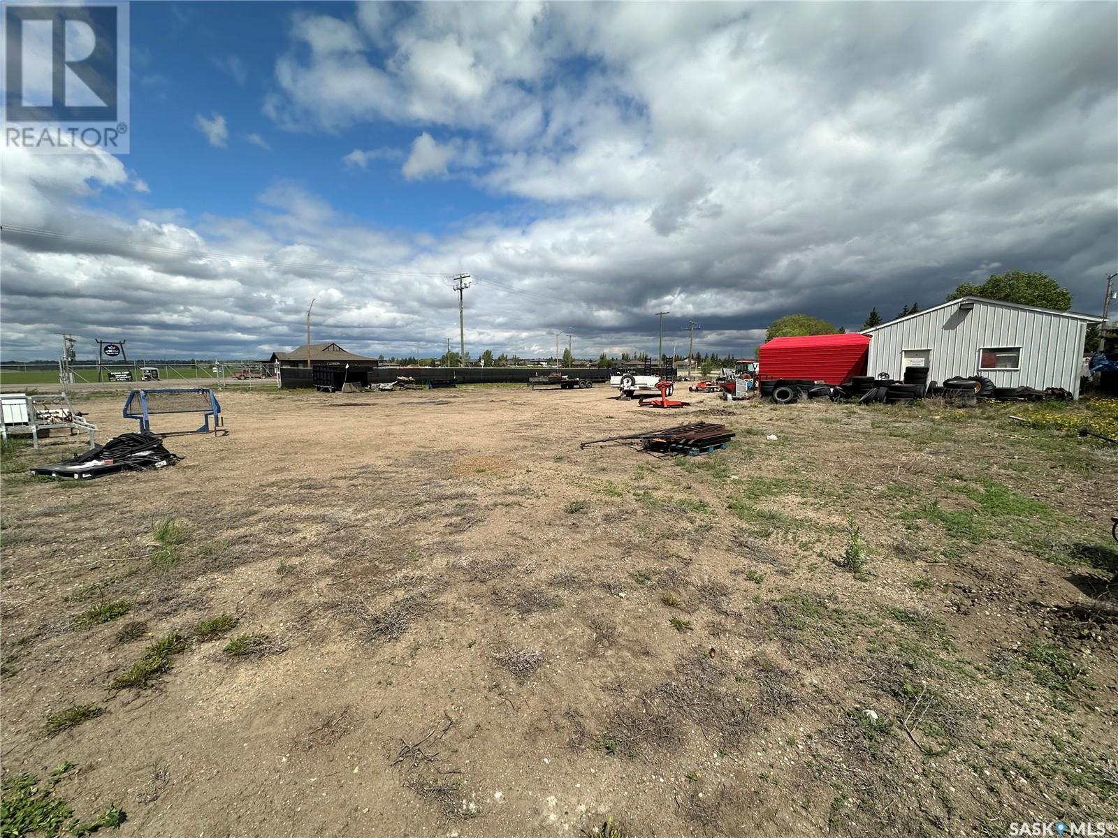 591 35th Street W Property Photo