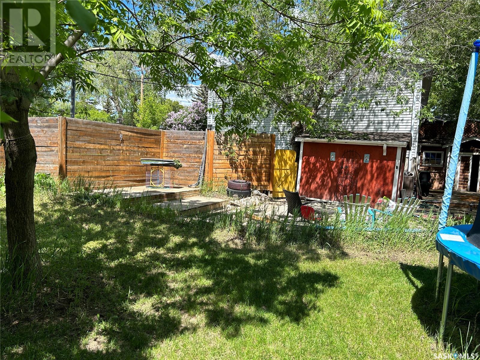 65 2nd Avenue Property Photo 8