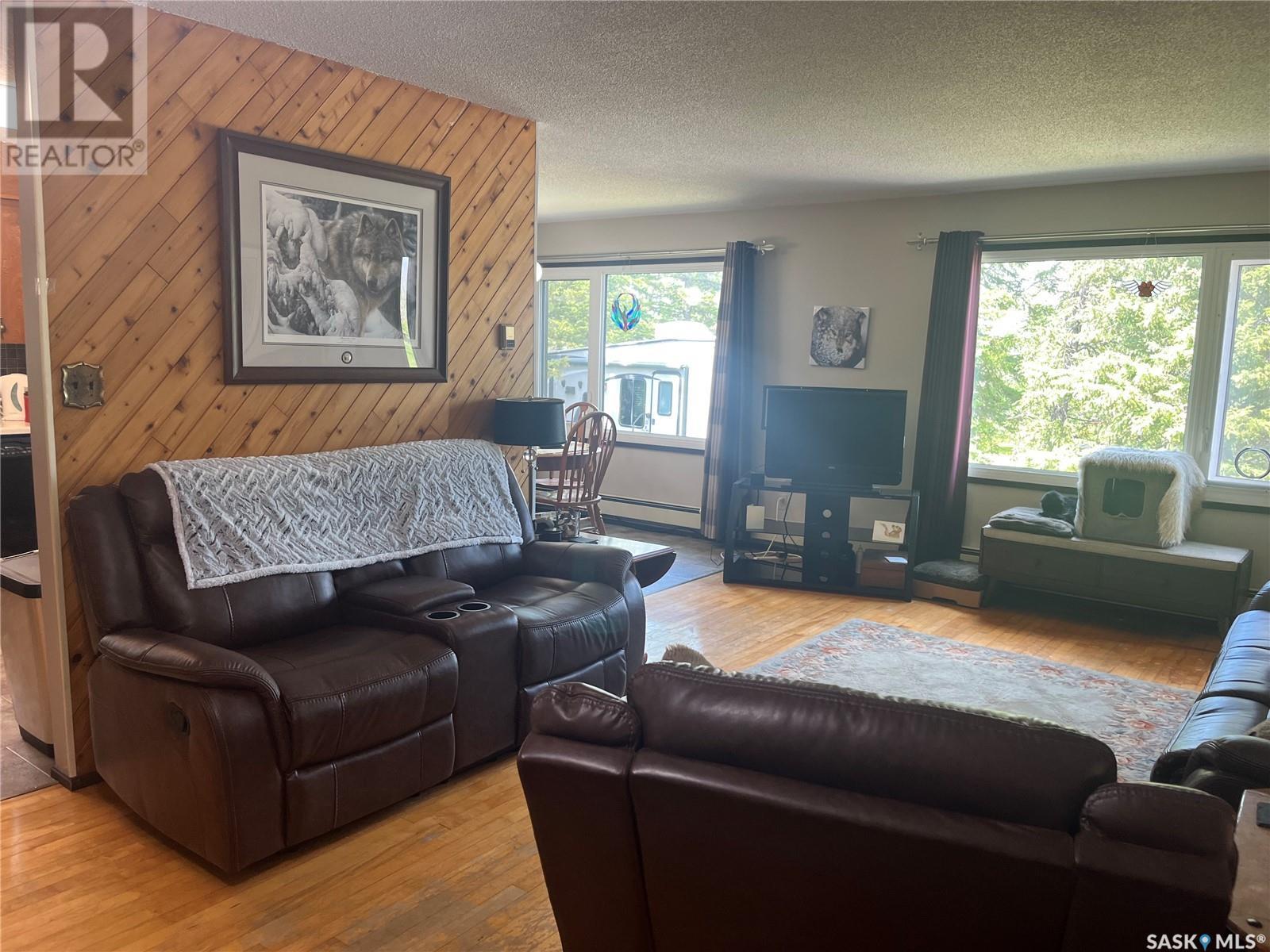 Wynyard Acreage Property Photo 4