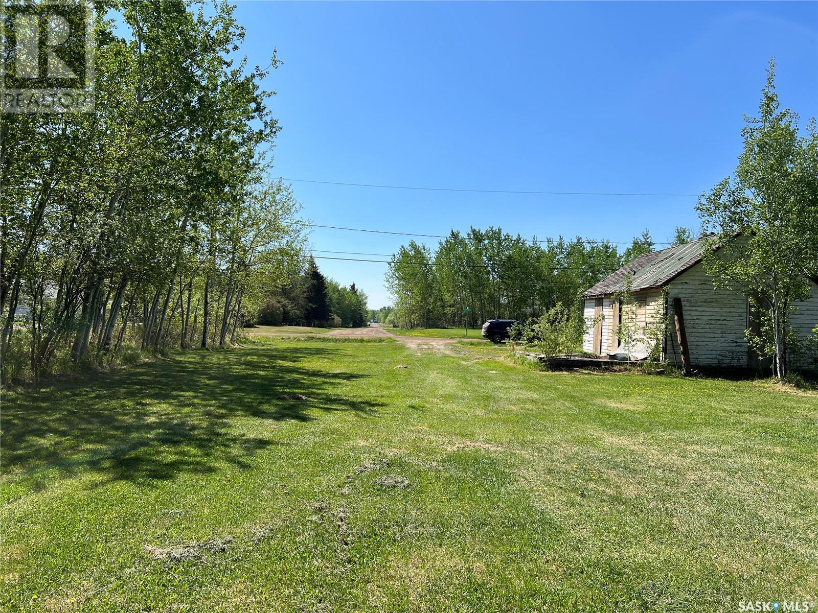 707 4th Avenue E Property Photo 3