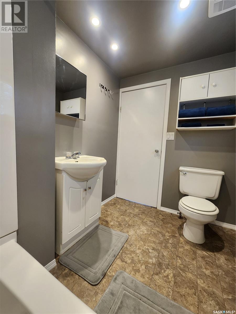 101 Centre Street Property Photo 14