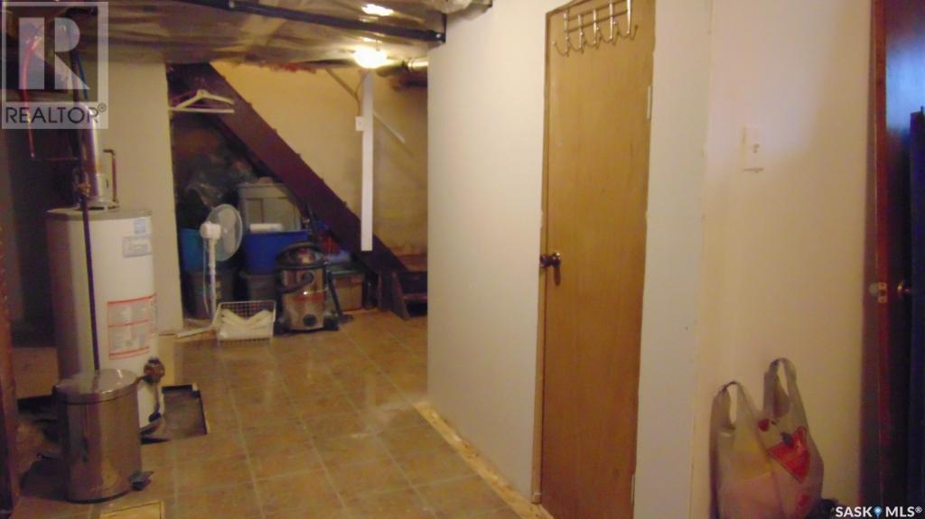 412 1st Avenue W Property Photo 26