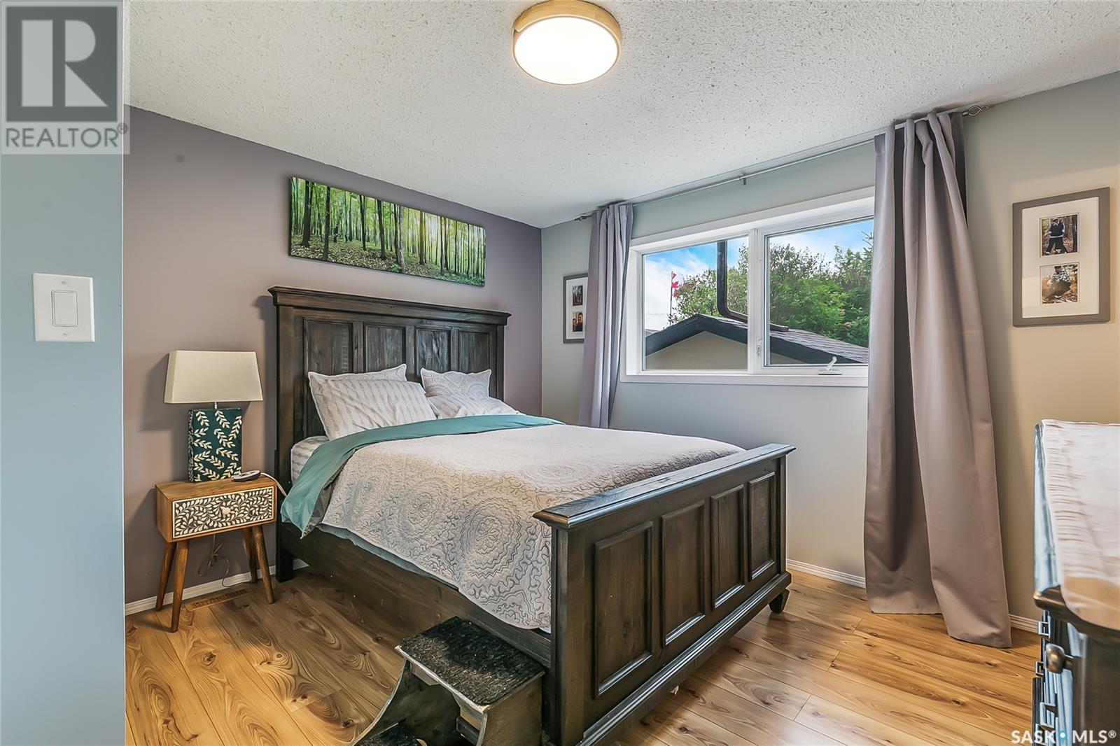 668 Goderich Street Property Photo 18