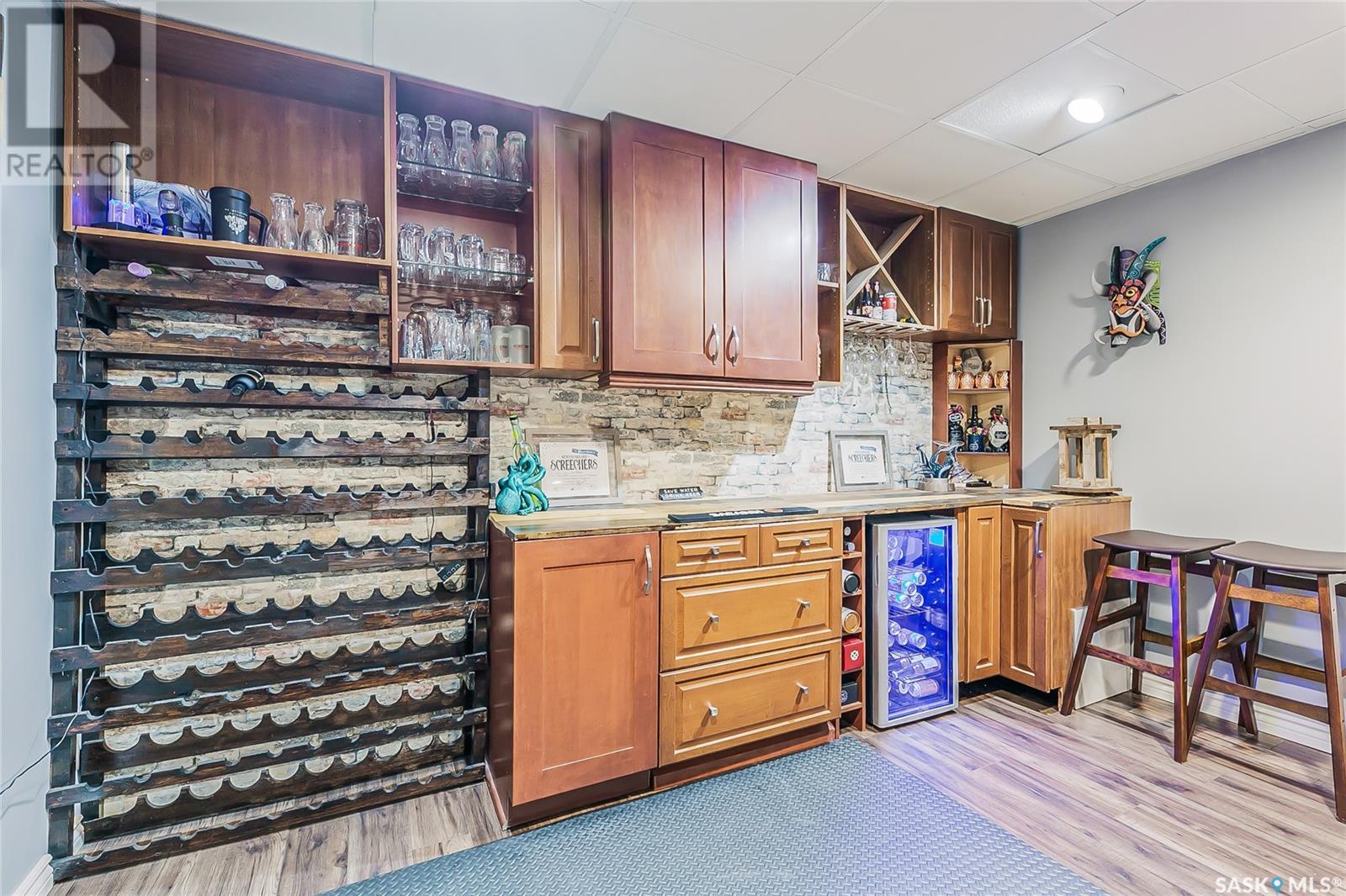 668 Goderich Street Property Photo 30