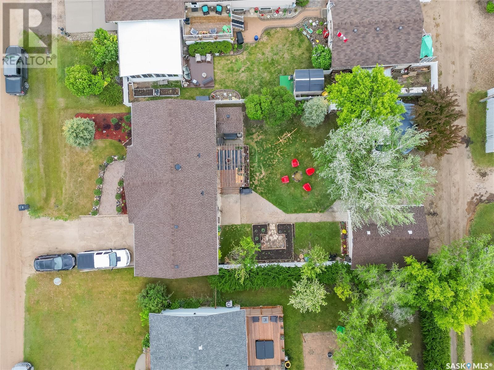 668 Goderich Street Property Photo 49