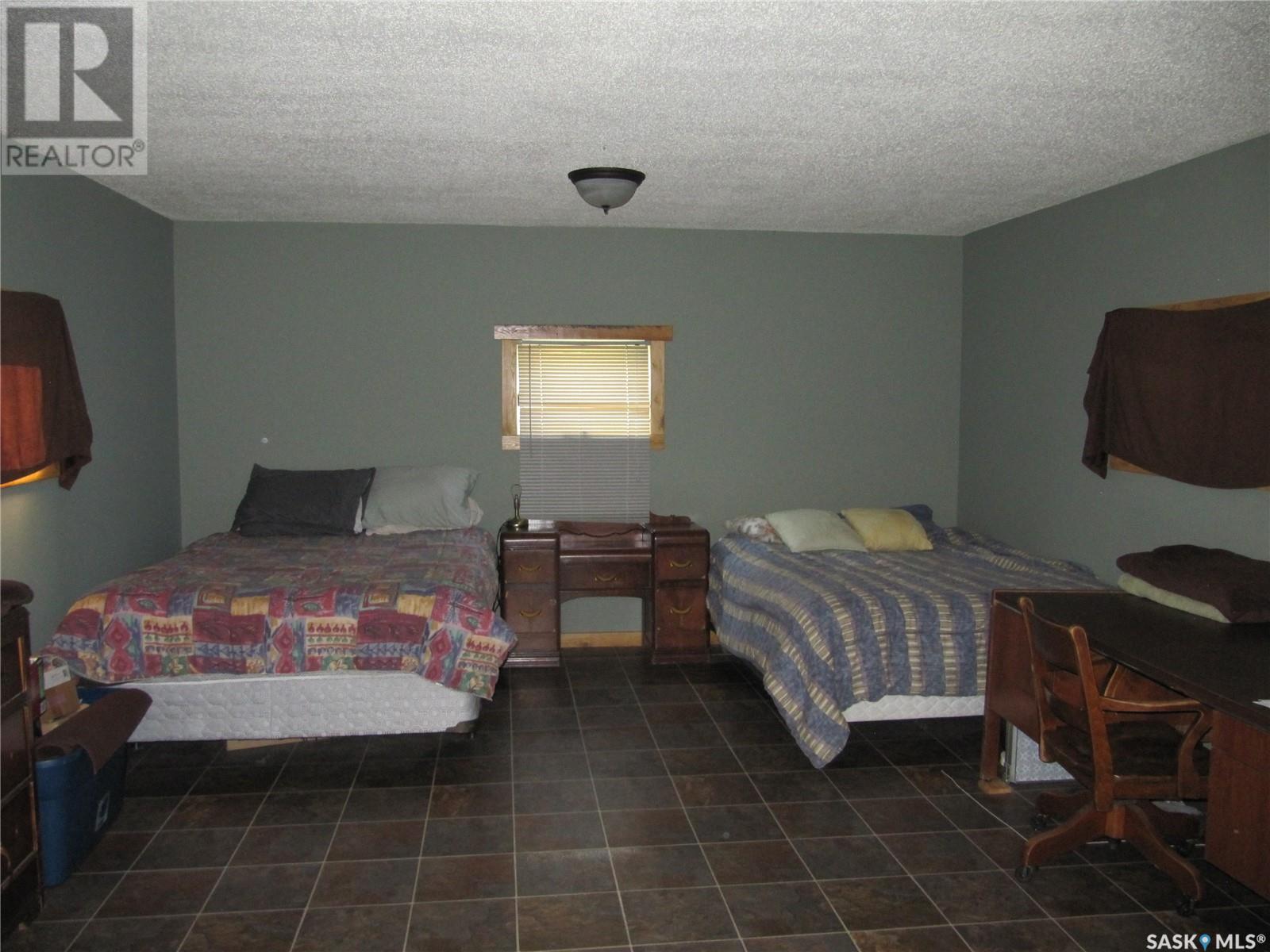 322 Pine Crescent Property Photo 11