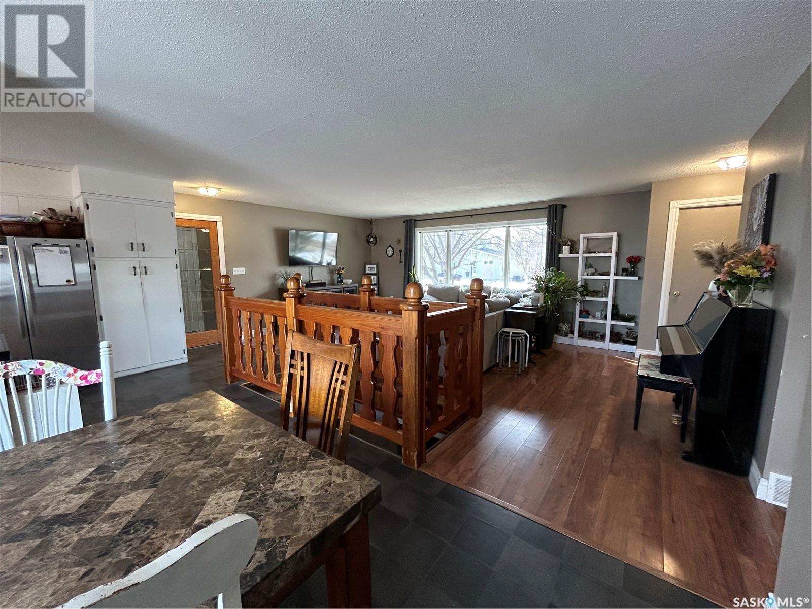 848 Beryl Avenue Property Photo 12