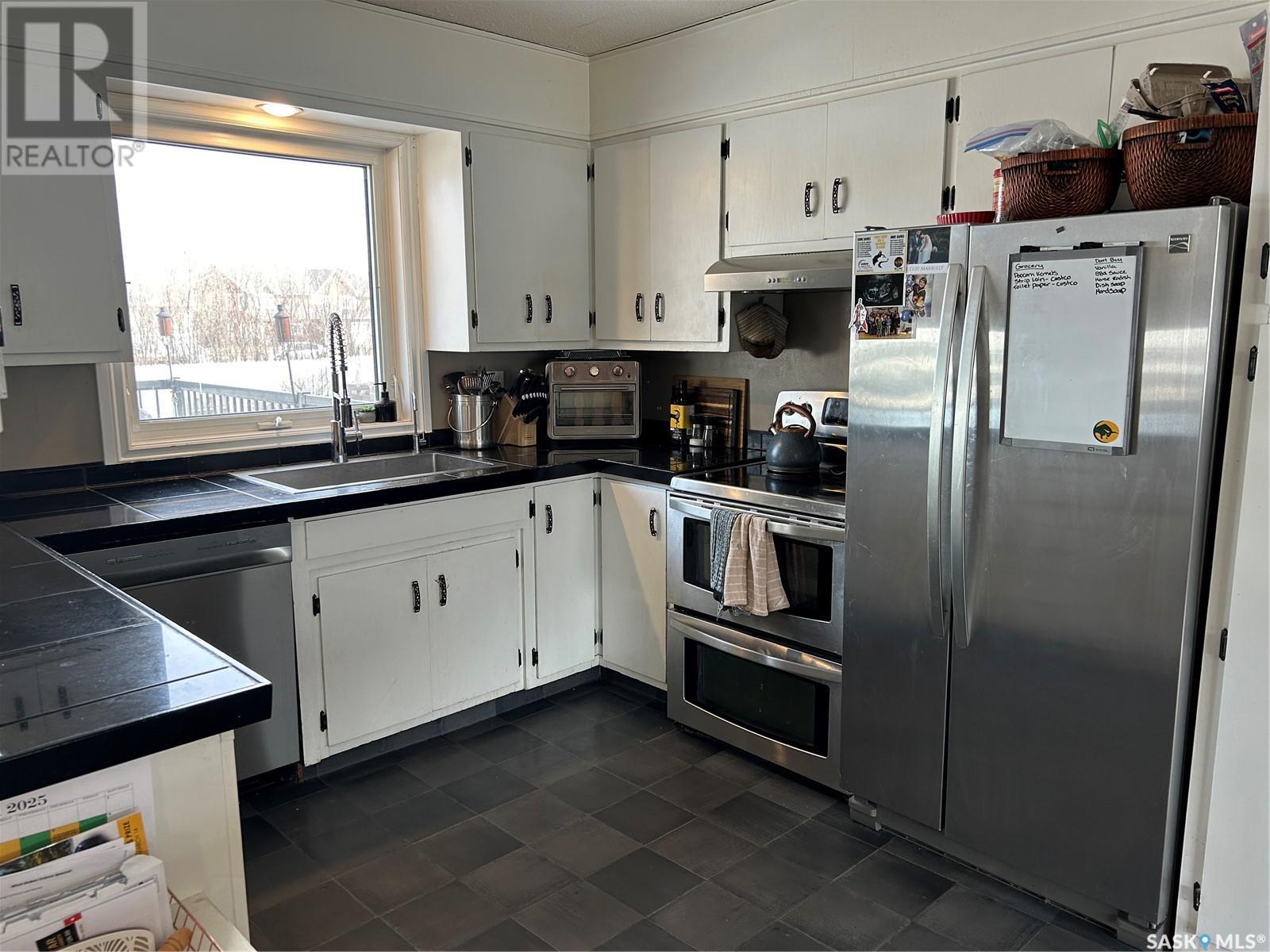 848 Beryl Avenue Property Photo 17