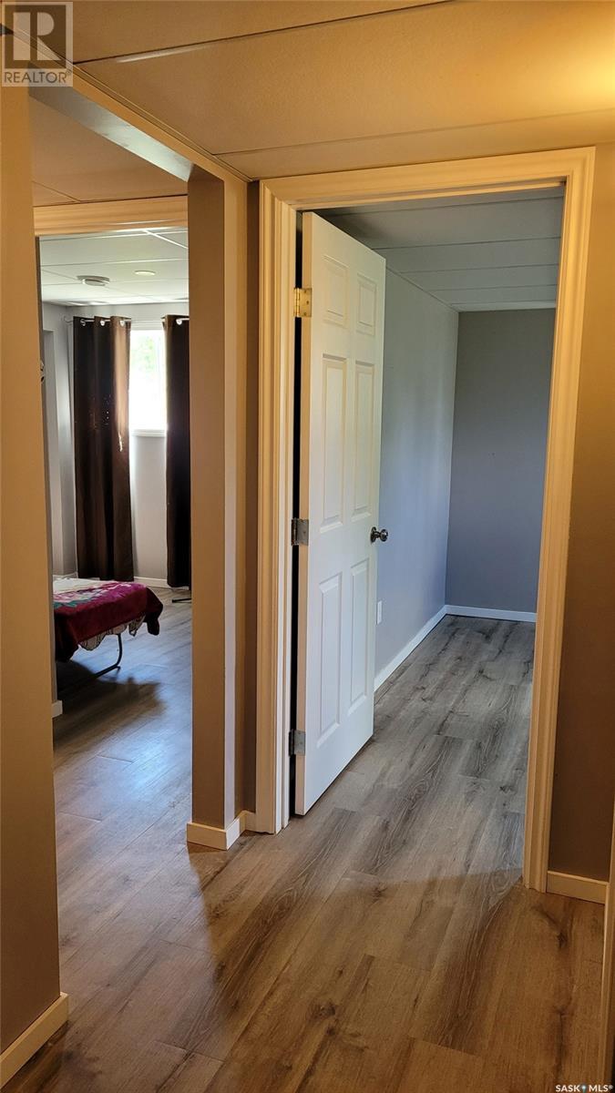 702 6th Street E Property Photo 19