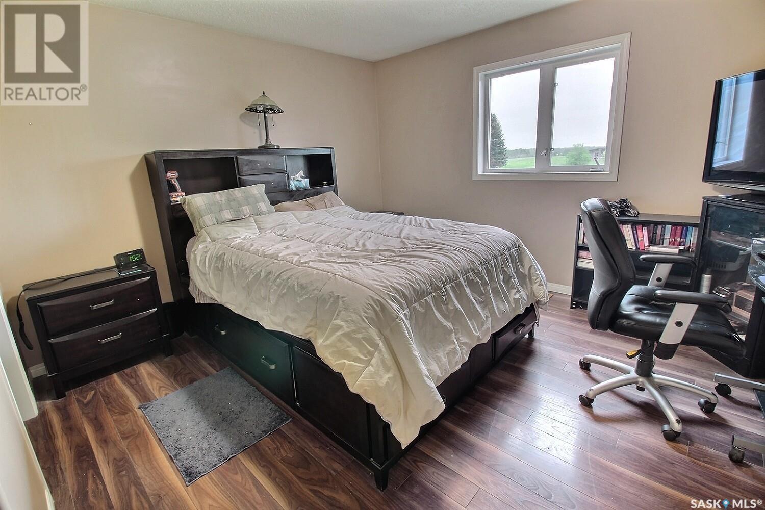 26917 Grid 688 Property Photo 9