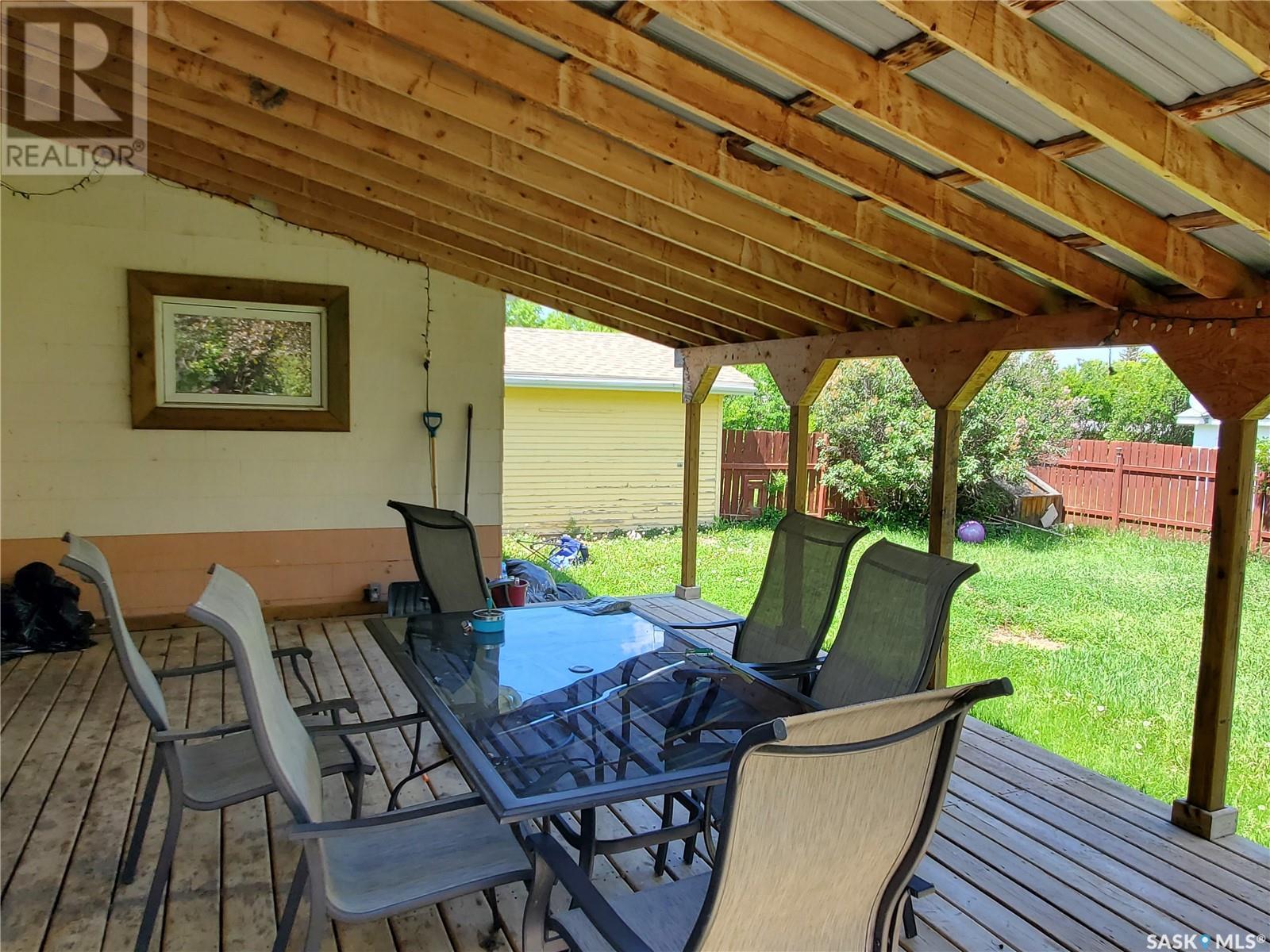 228 4th Street E Property Photo 29