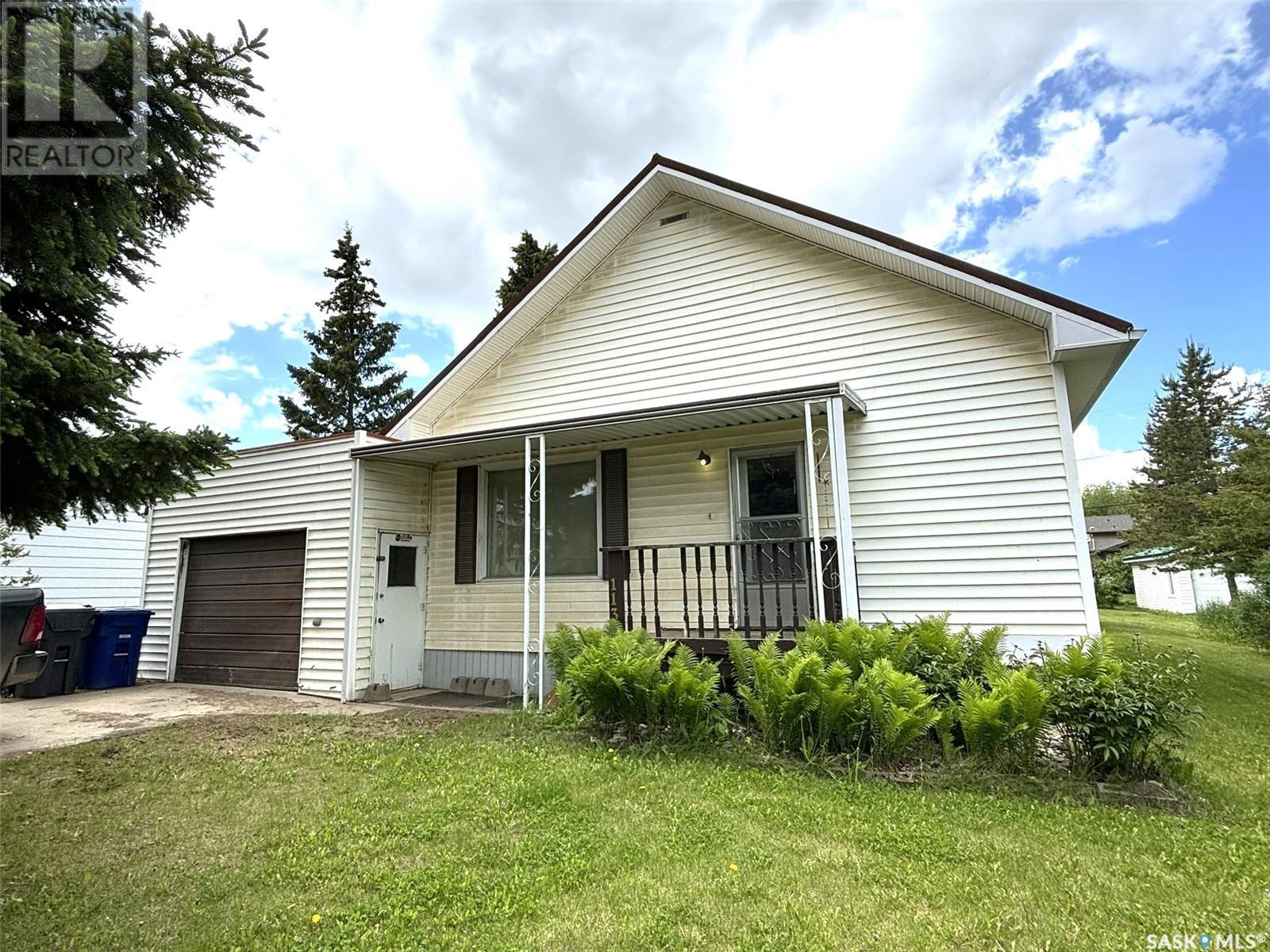 113 Irvine Street Property Photo