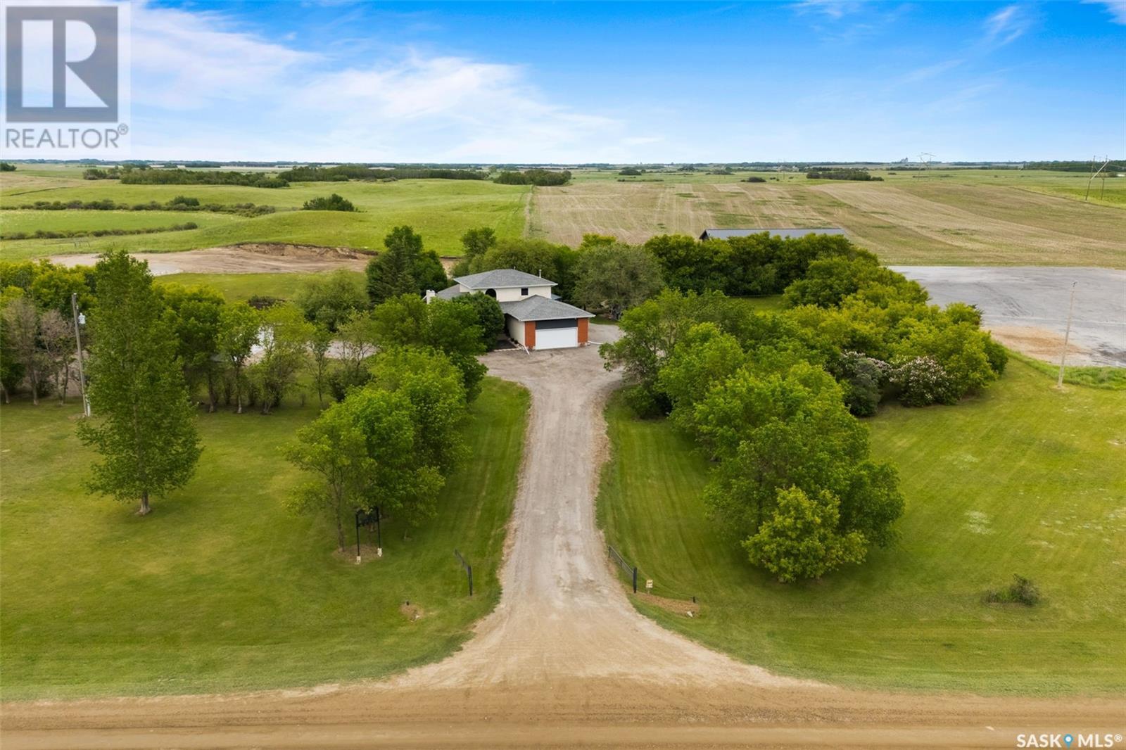 Szeles Acreage Property Photo 2