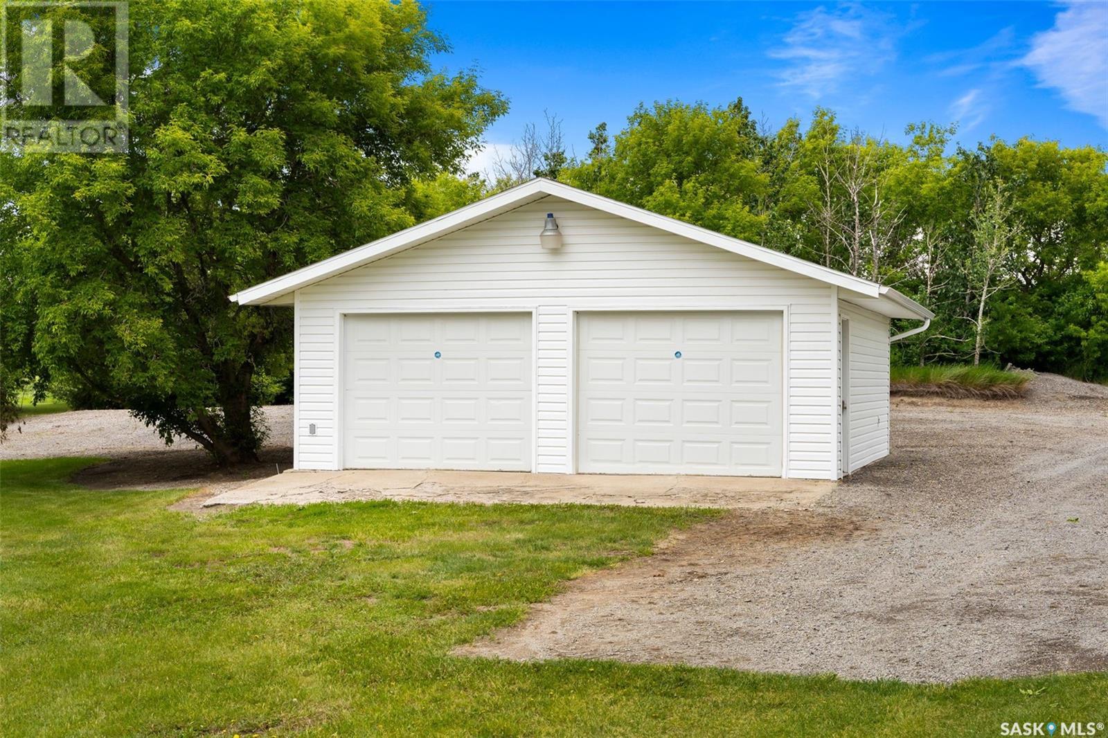 Szeles Acreage Property Photo 39