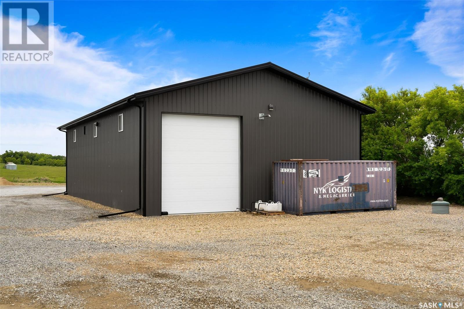 Szeles Acreage Property Photo 49