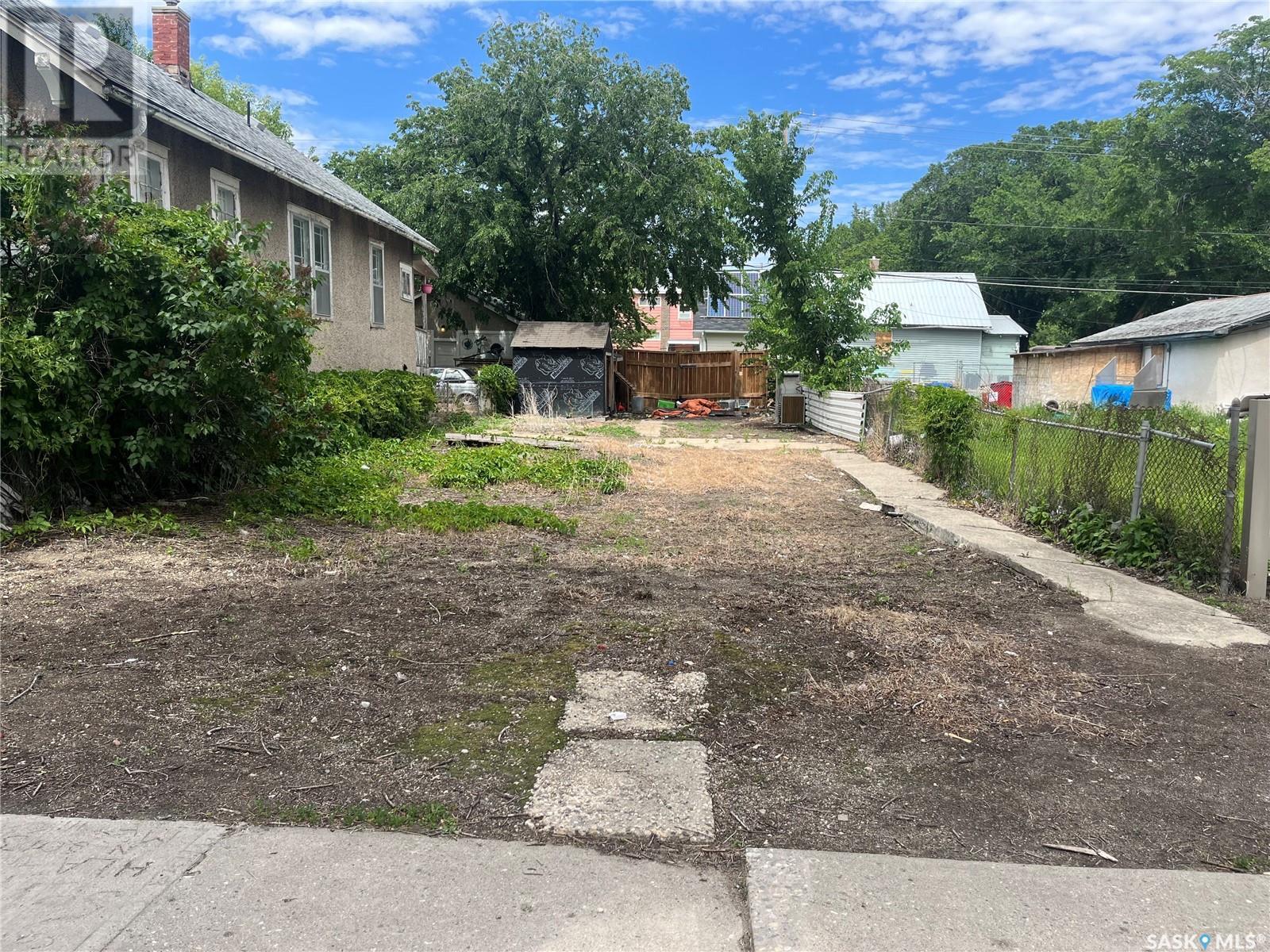 1108 Victoria Avenue Property Photo 7