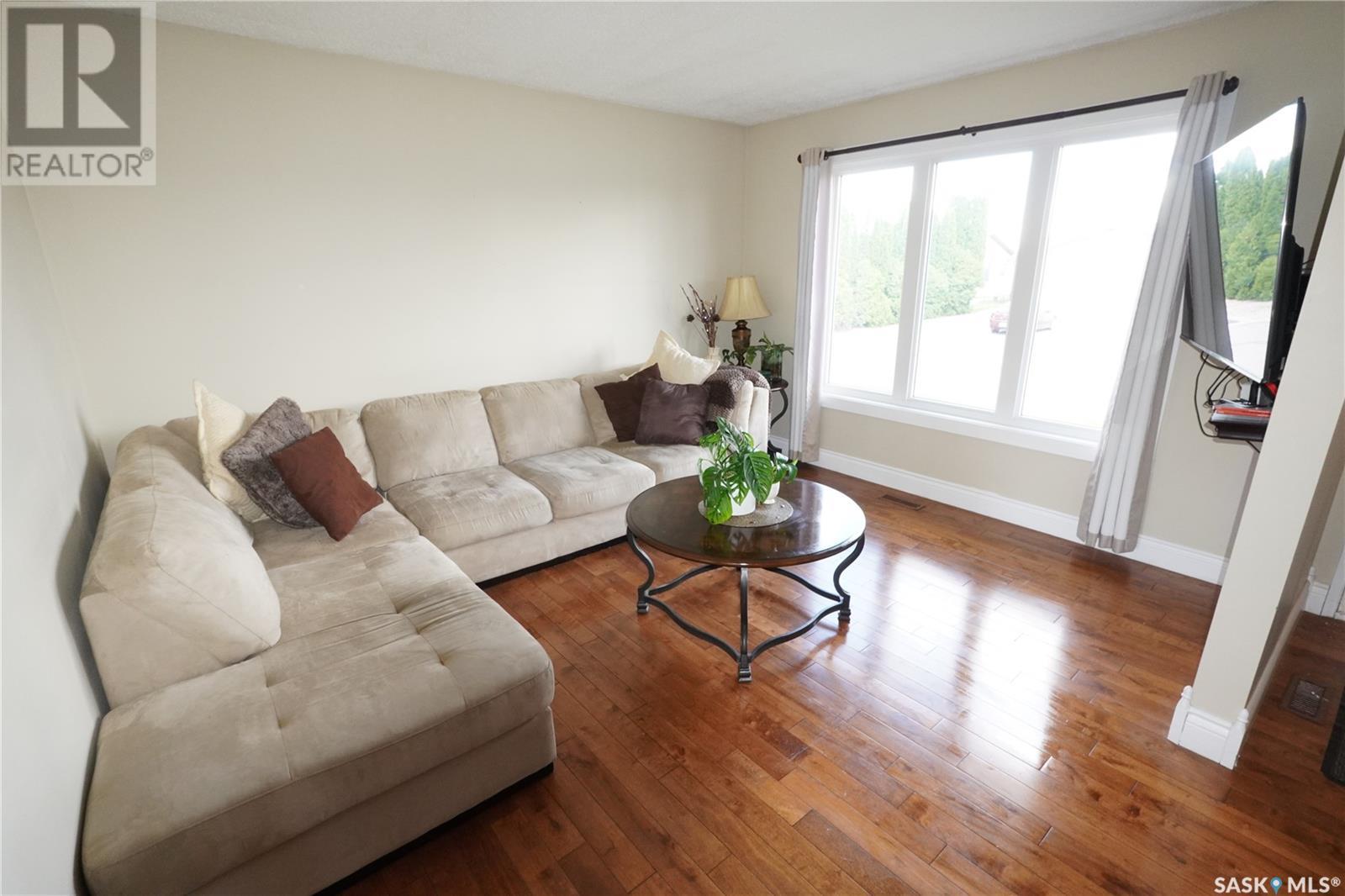 205 Maple Street Property Photo 5