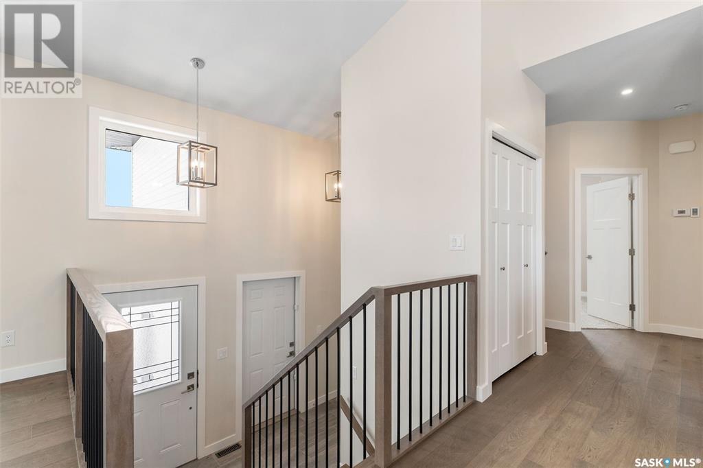 1 Silverstream Place Property Photo 8