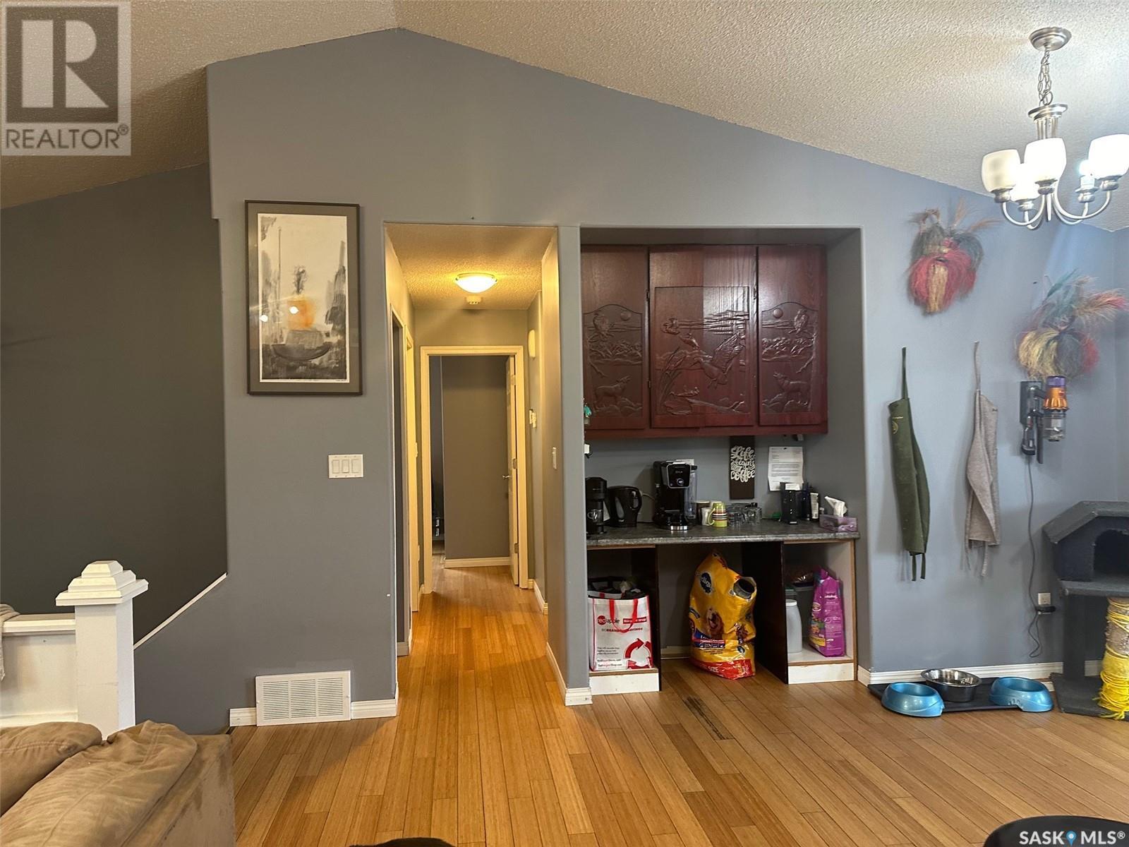 1303 Studer Street Property Photo 12