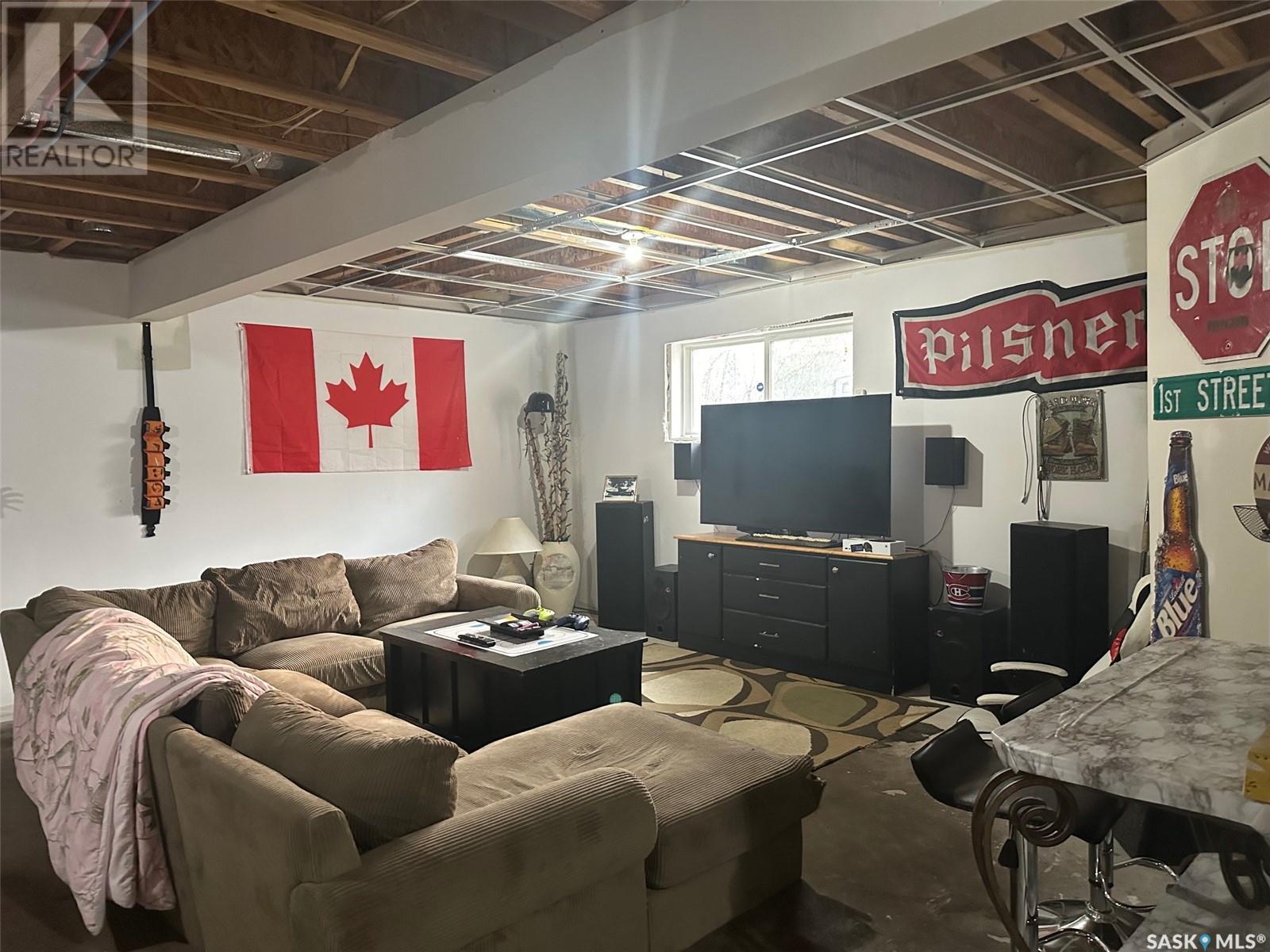 1303 Studer Street Property Photo 13