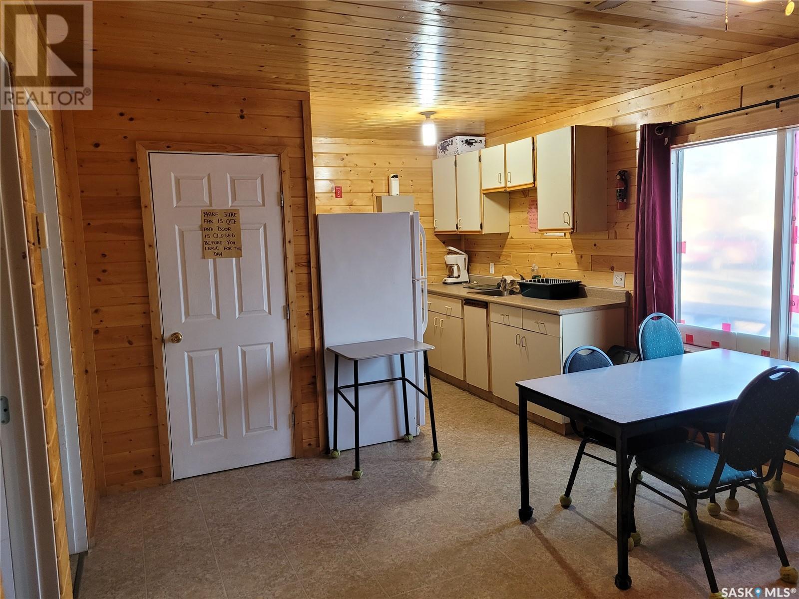 Clarke Lake Lodge Property Photo 17