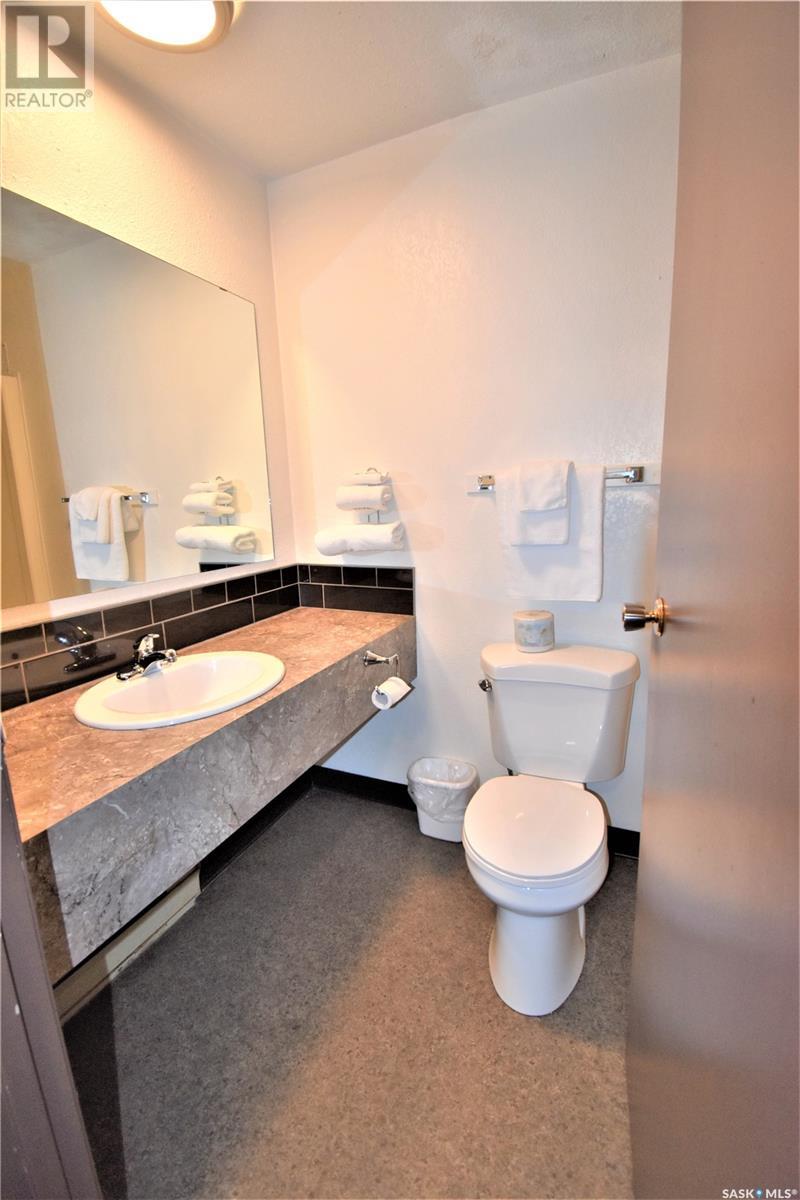 108 Maple Street Property Photo 16