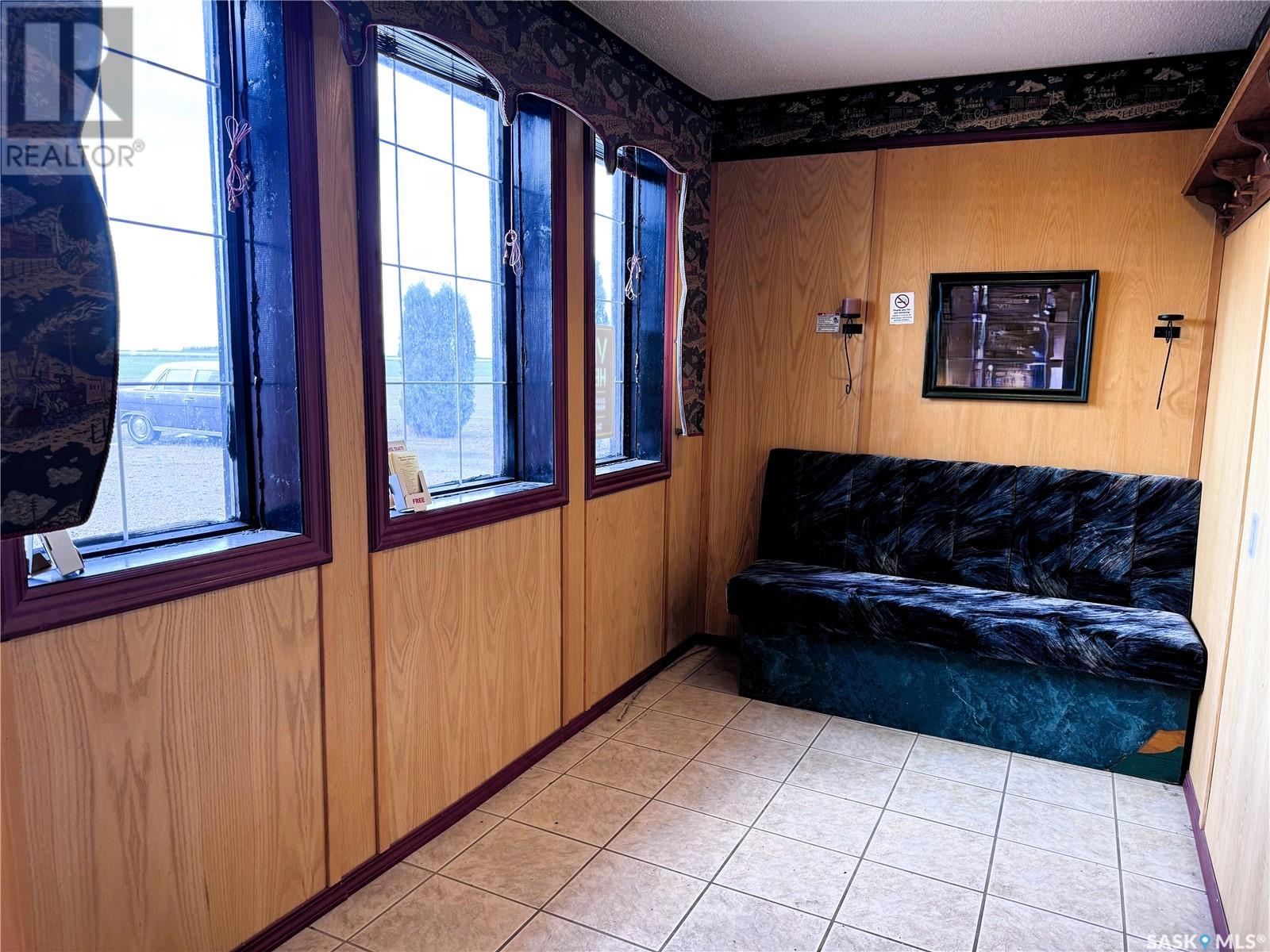 111 5th Avenue S Property Photo 5