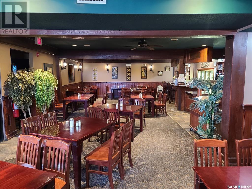 101 Railway Avenue W Property Photo 24