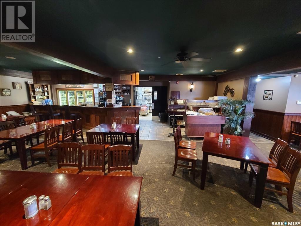 101 Railway Avenue W Property Photo 29
