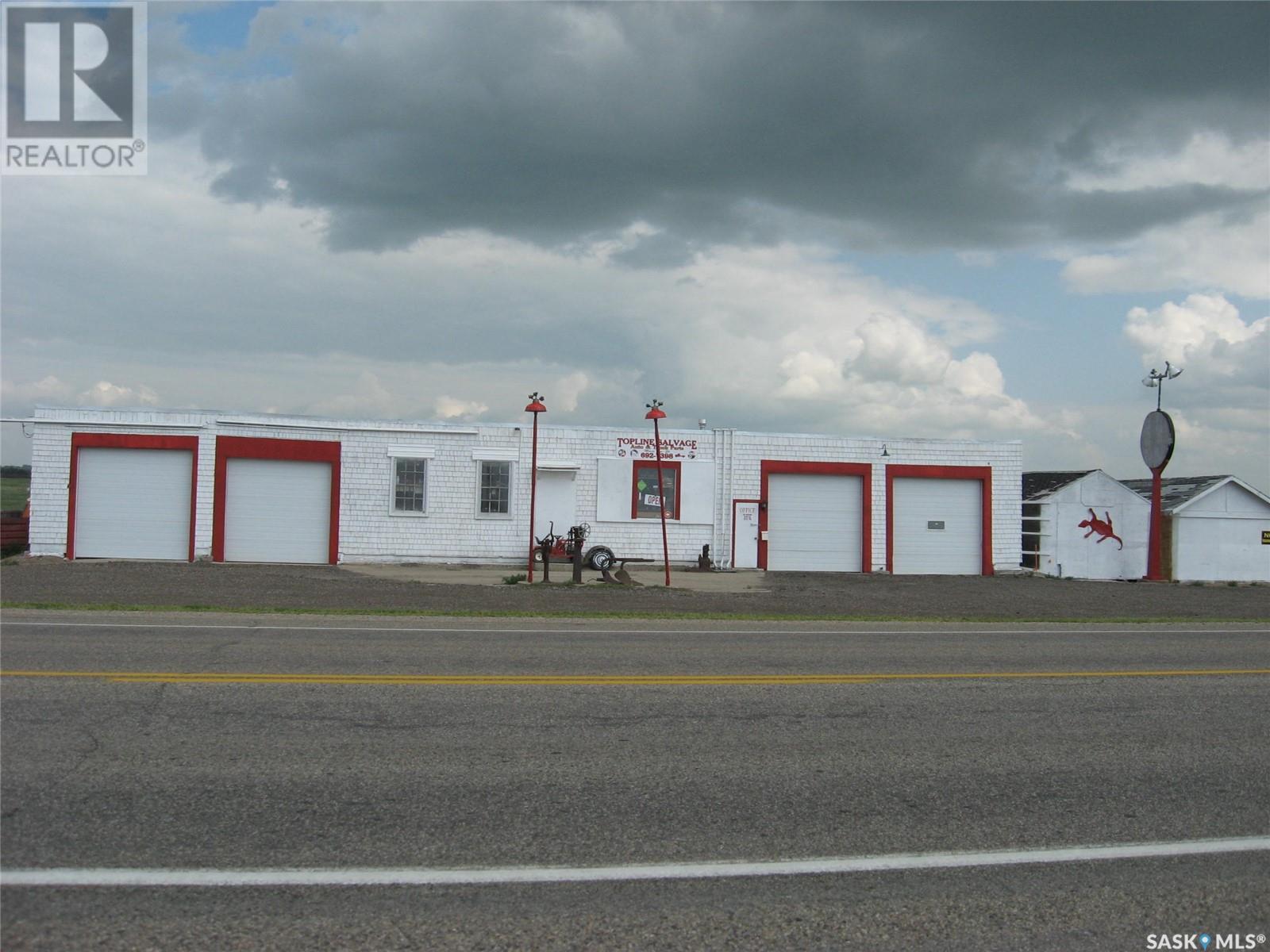 Top Line Salvage Property Photo 10