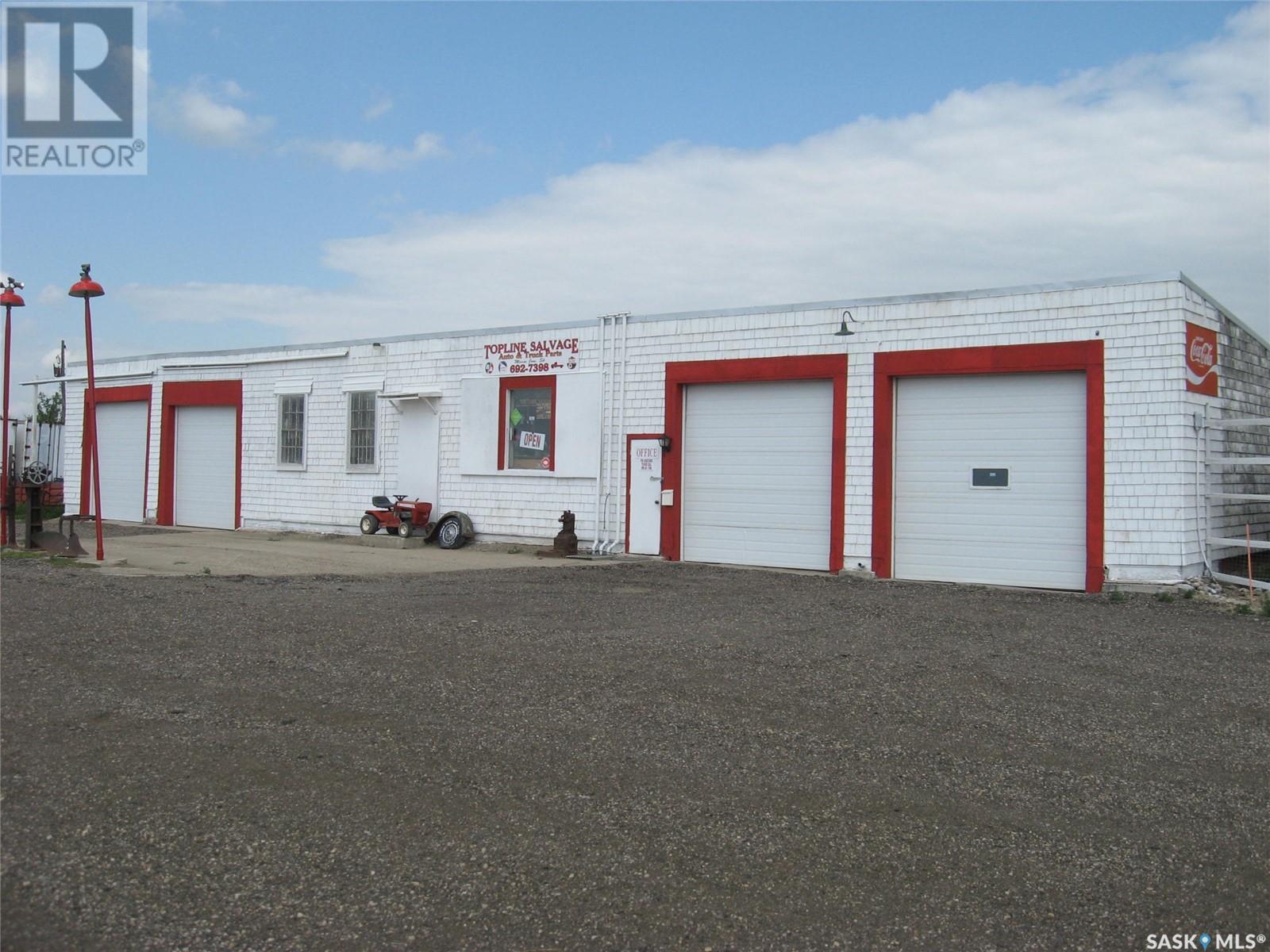 Top Line Salvage Property Photo 12