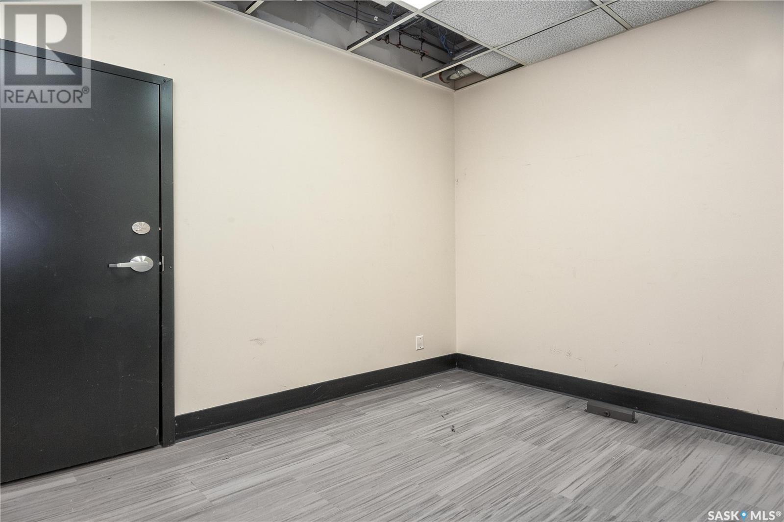 B 1102 1st Avenue W Property Photo 9