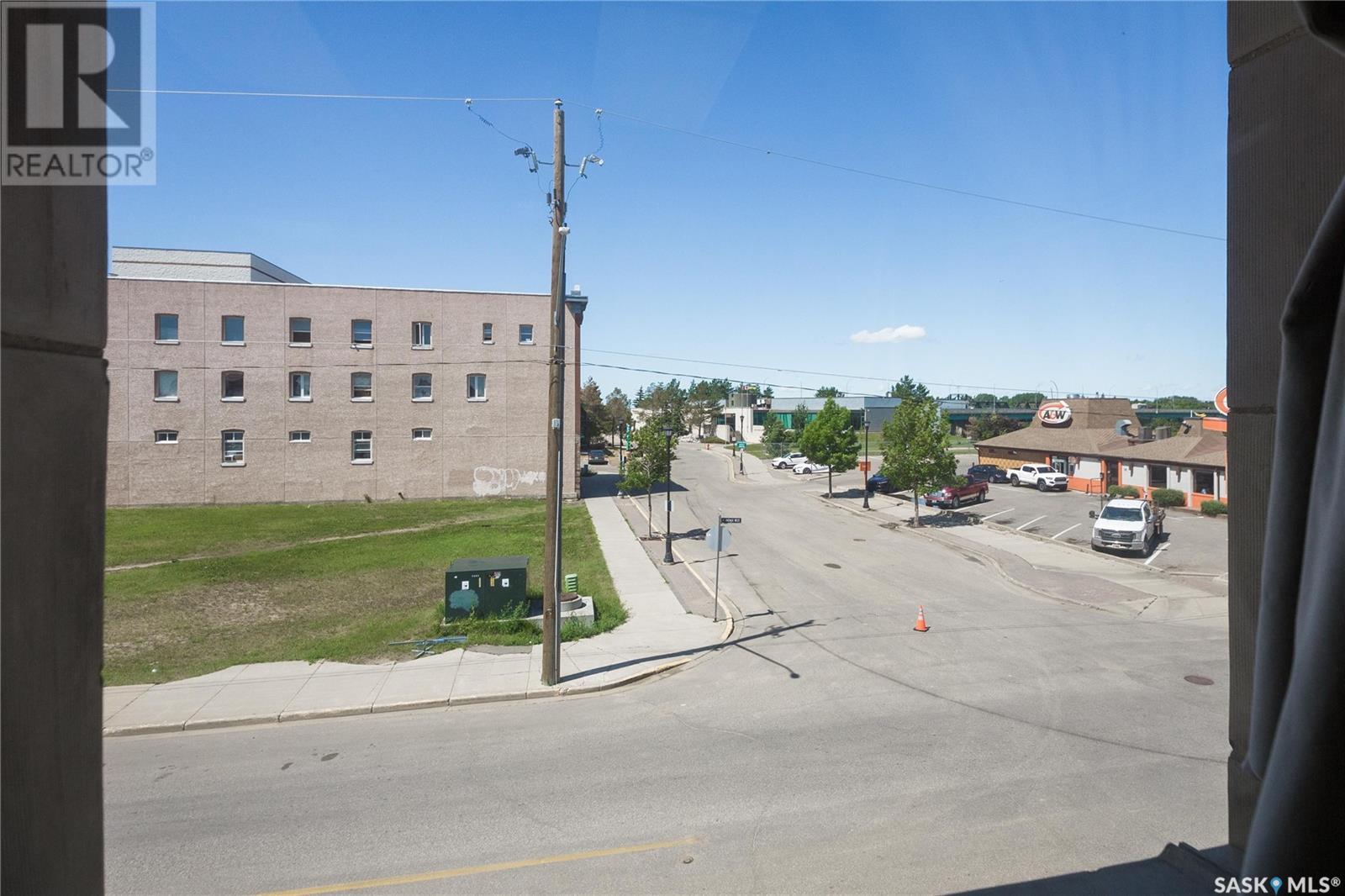 B 1102 1st Avenue W Property Photo 23