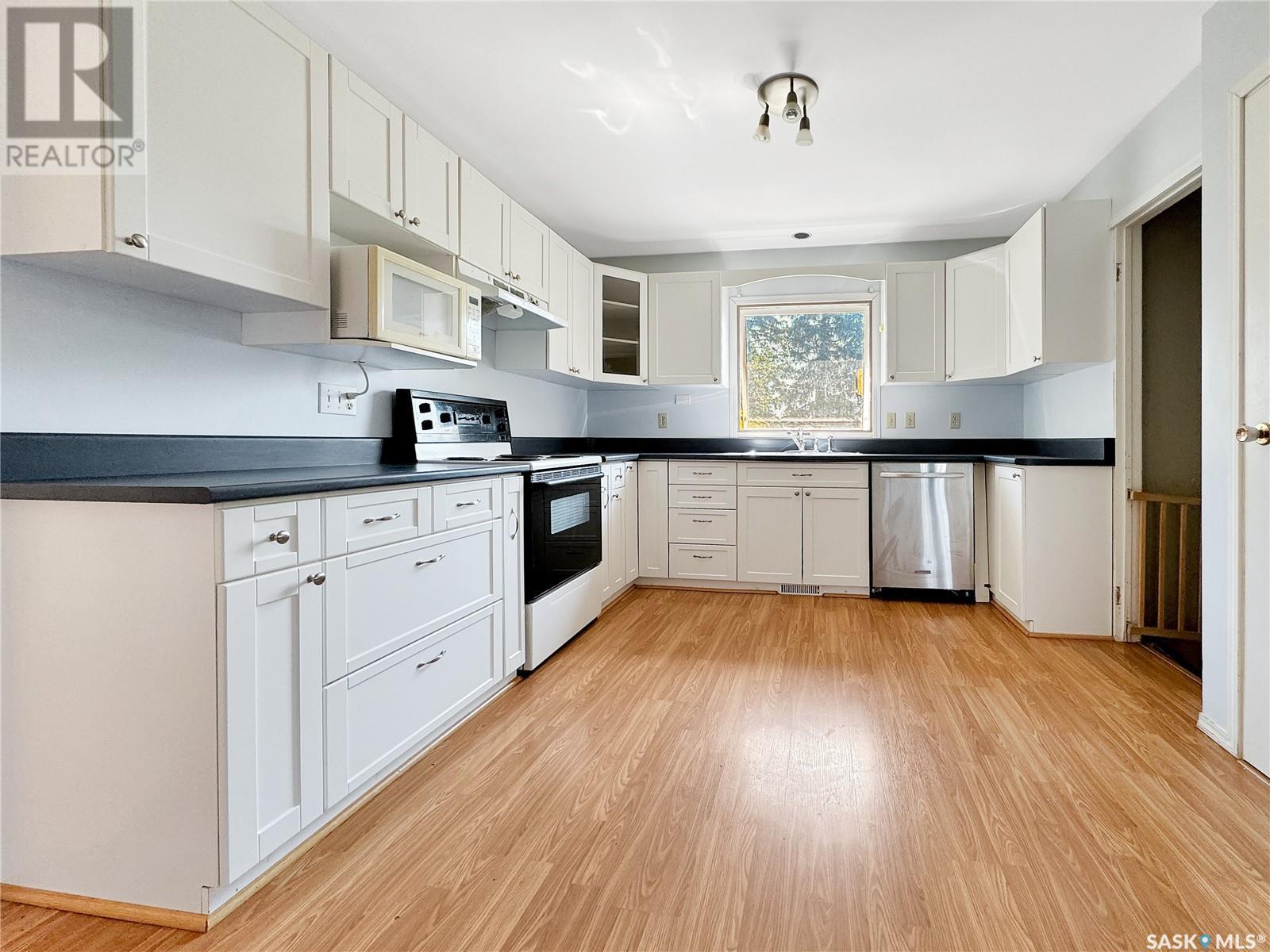 318 Orton Street Property Photo 3