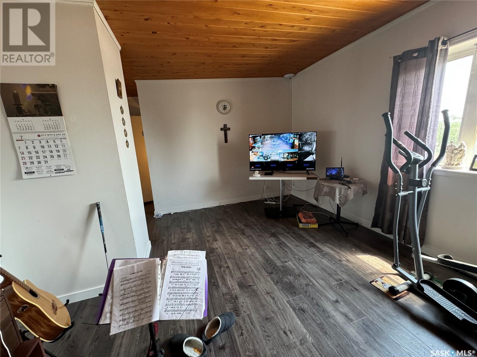 114 Centre Street Property Photo 25
