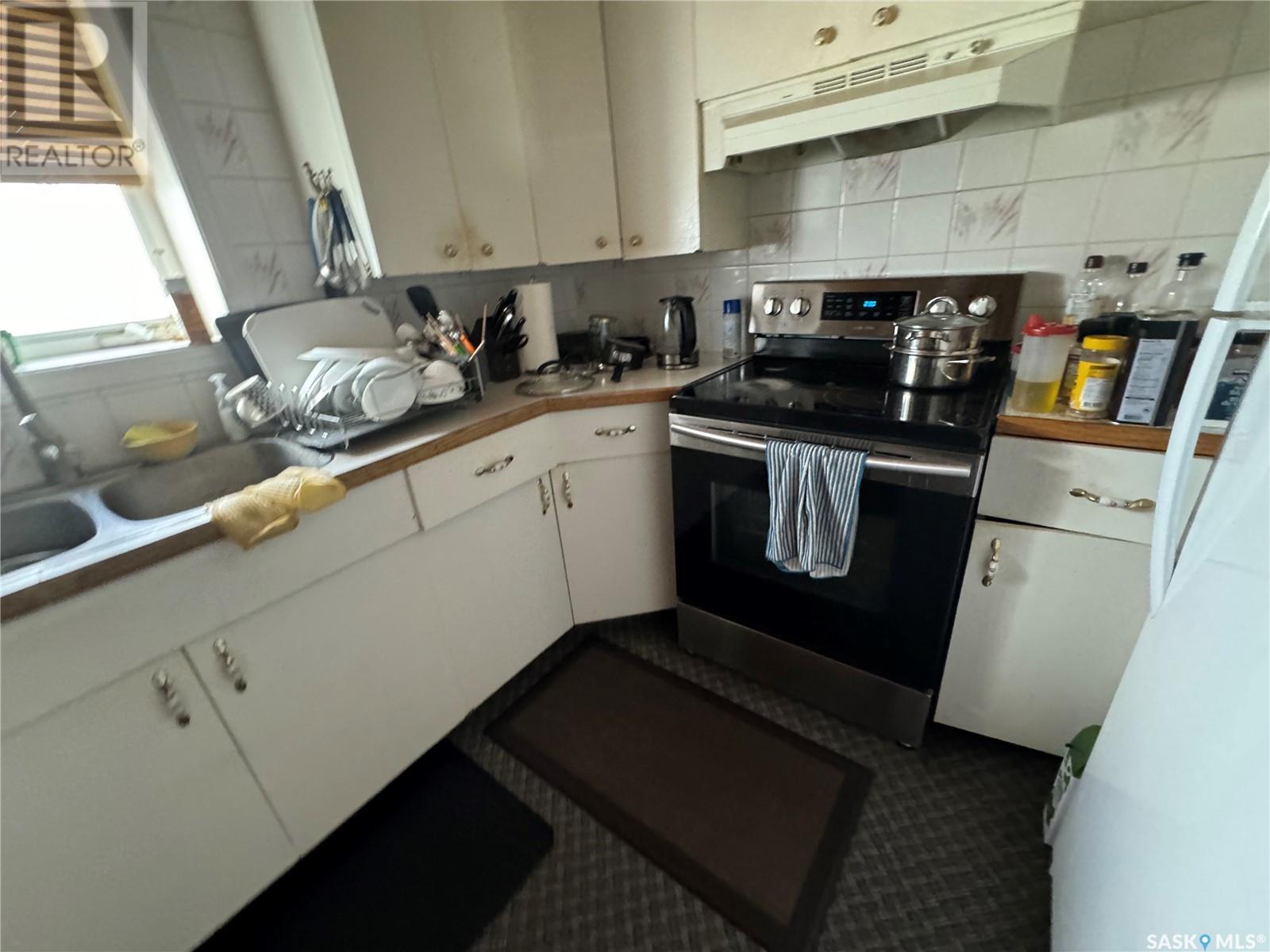 114 Centre Street Property Photo 27
