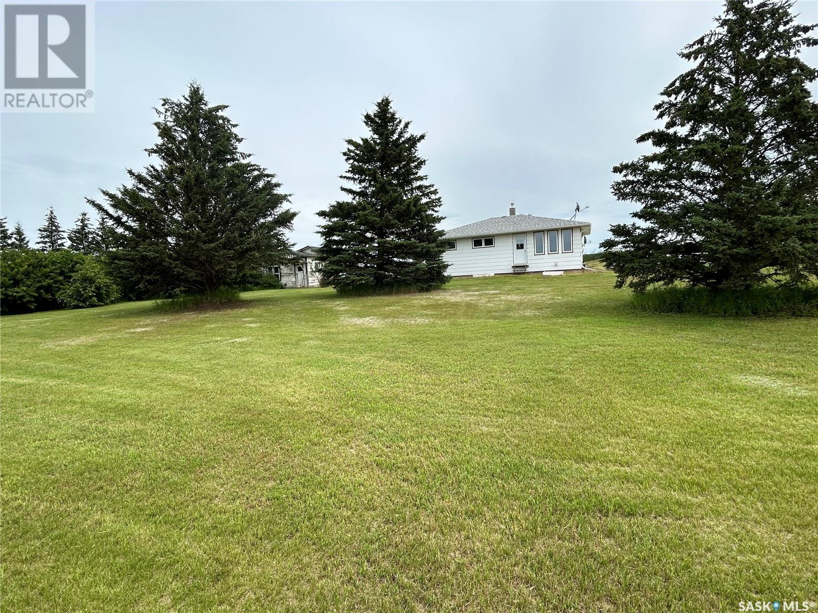 Pelly Farm Property Photo 1
