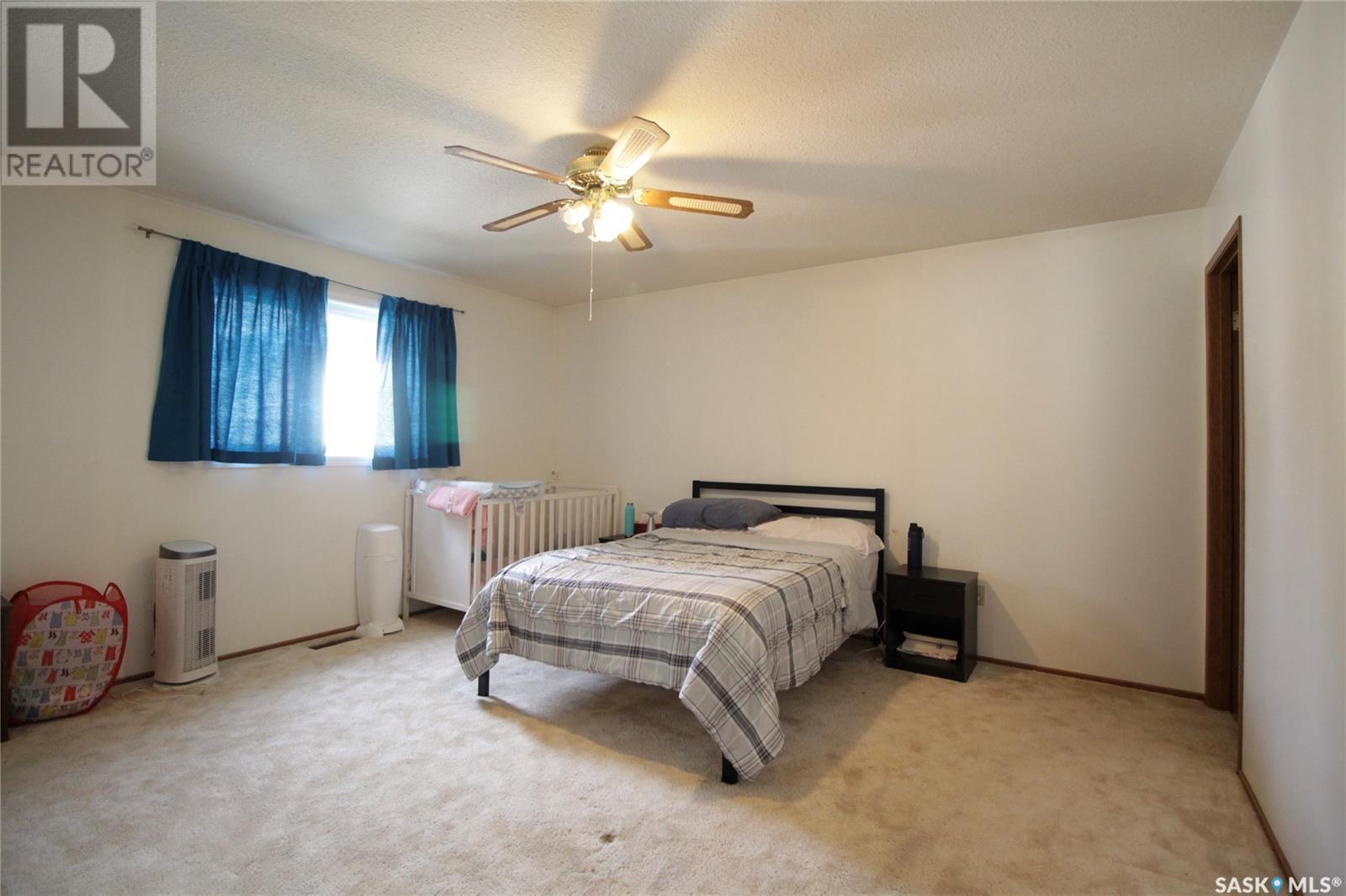 221 4th Avenue Property Photo 10
