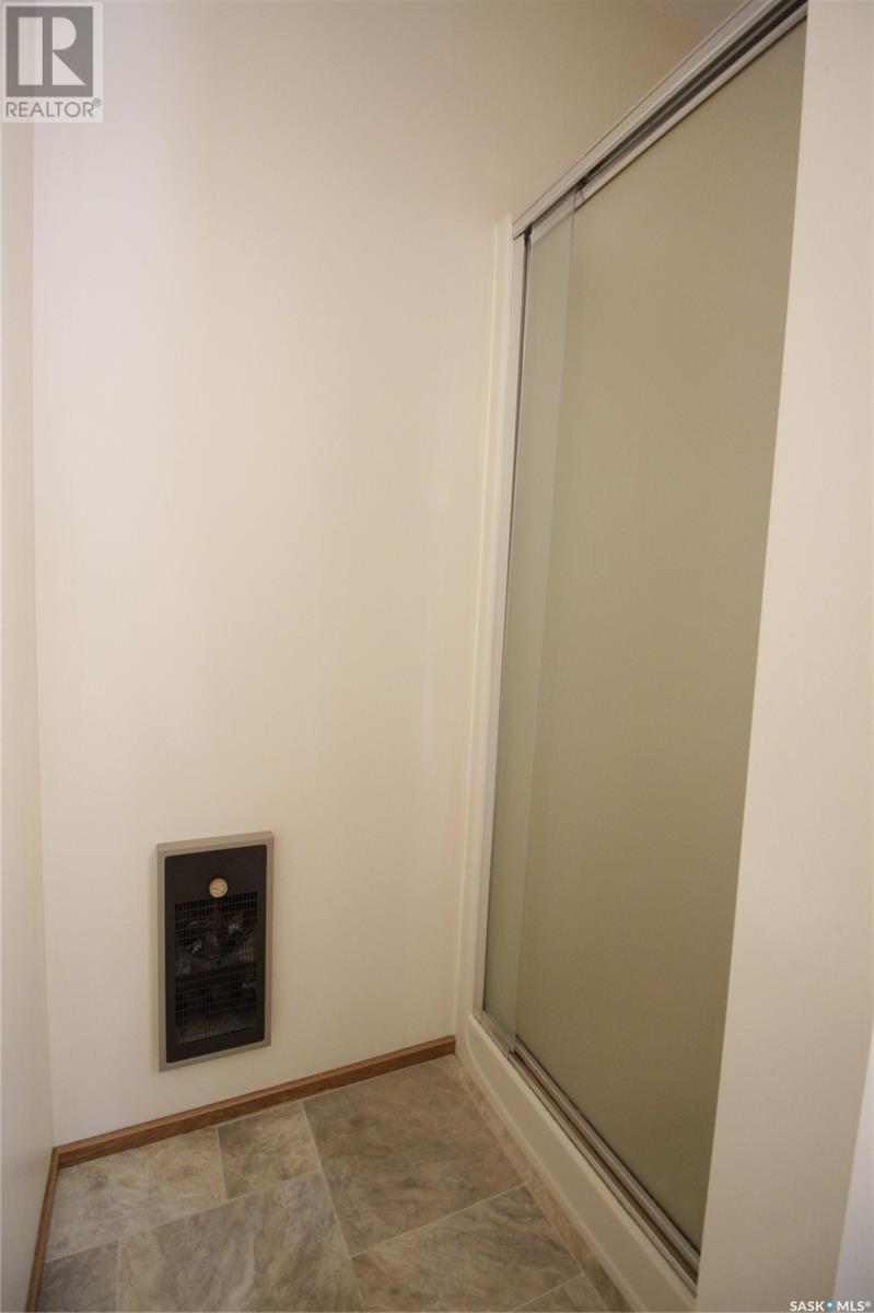 221 4th Avenue Property Photo 13